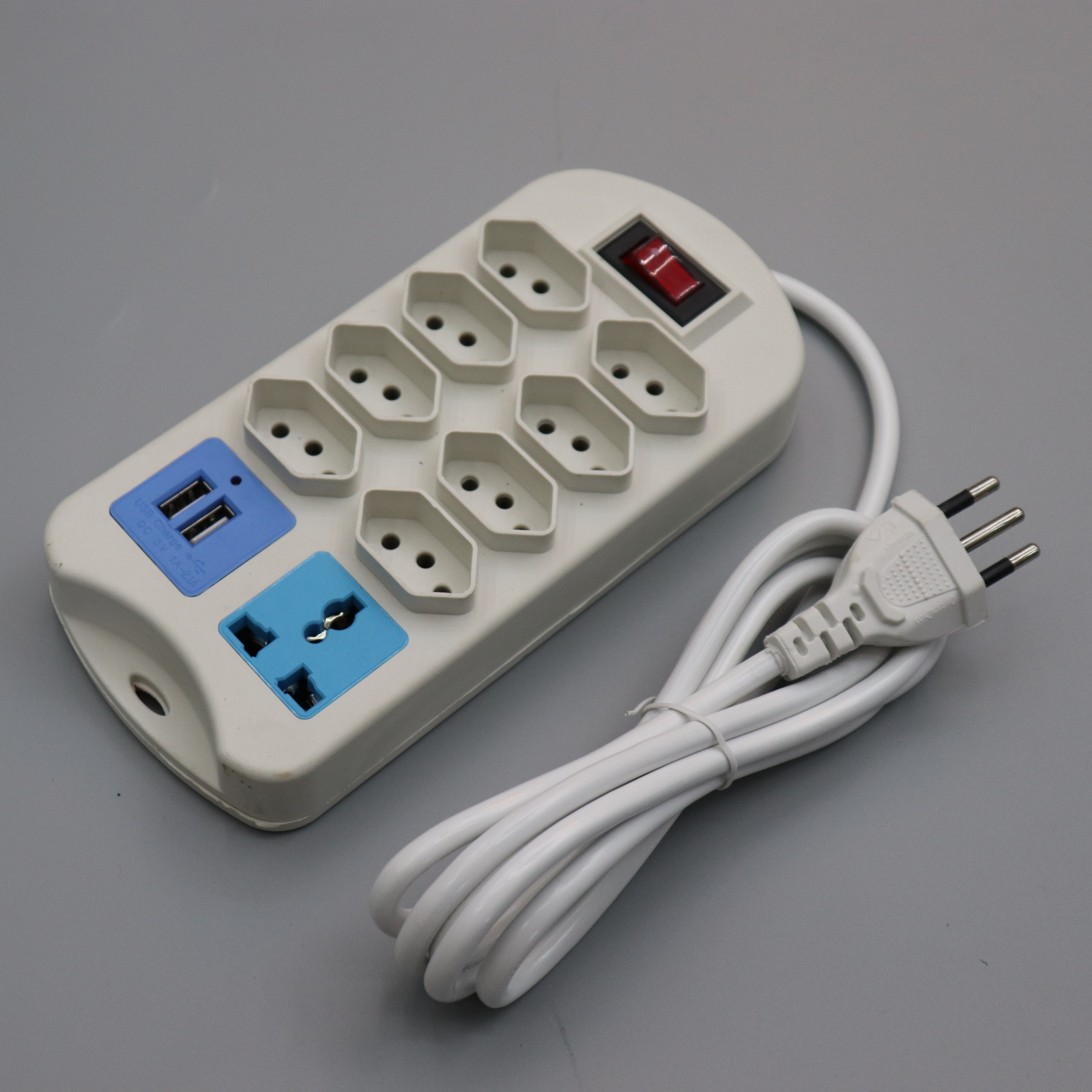 巴西三圆插头 插脚 南美洲 巴西规 巴西插孔 巴西插位 巴西标签 巴西认证 巴西电源插座 巴西证书排插 巴西插线板