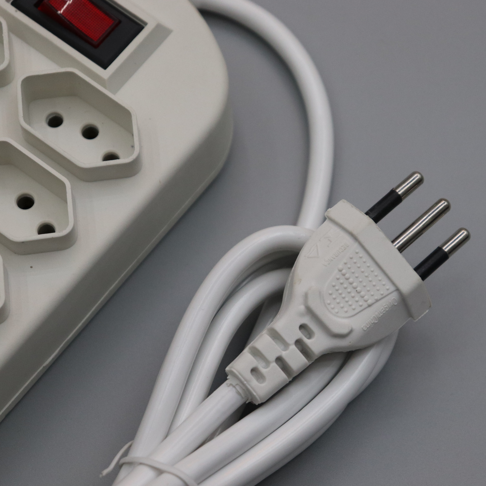 其他插座实物图