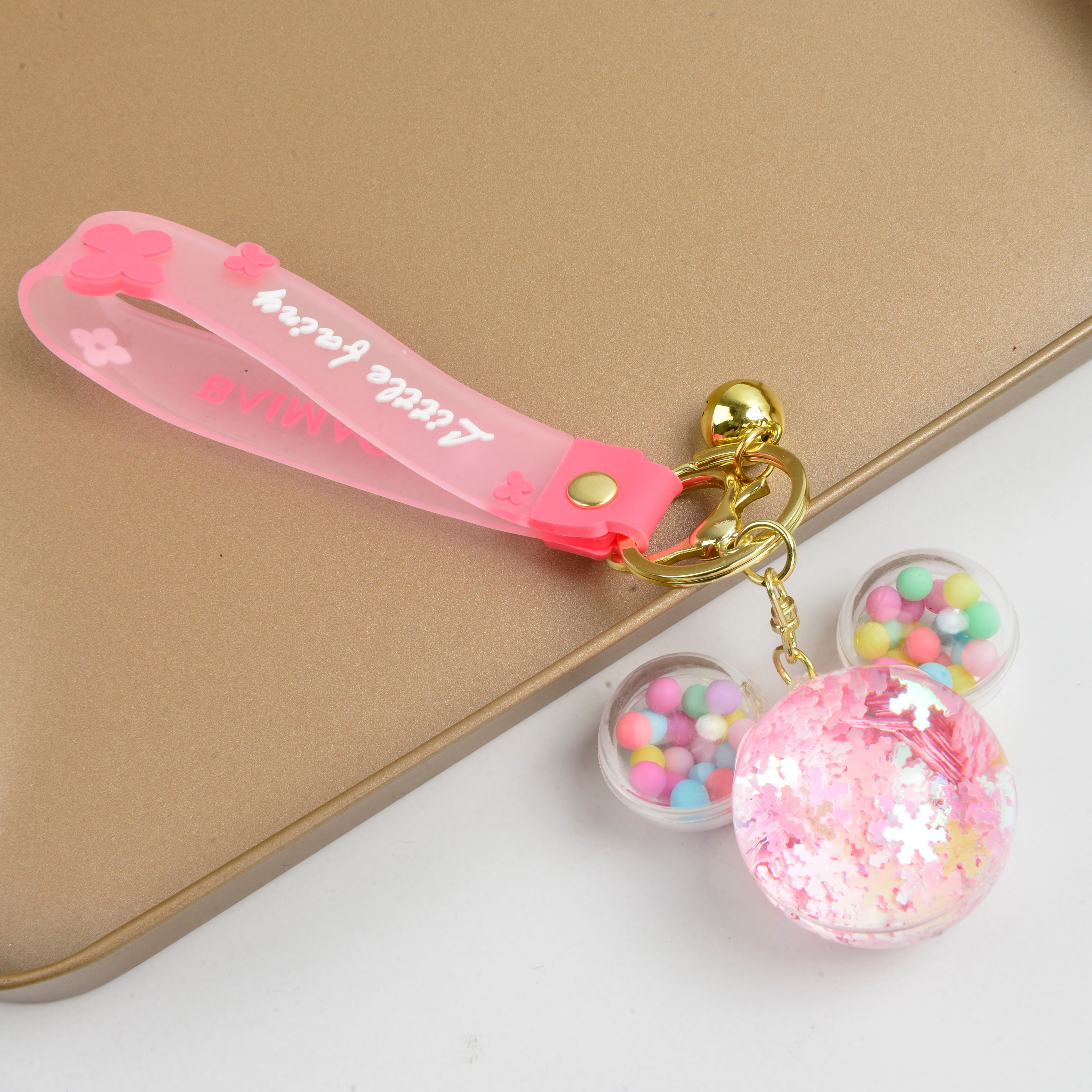 卡通钥匙扣/入油钥匙扣/钥匙扣白底实物图