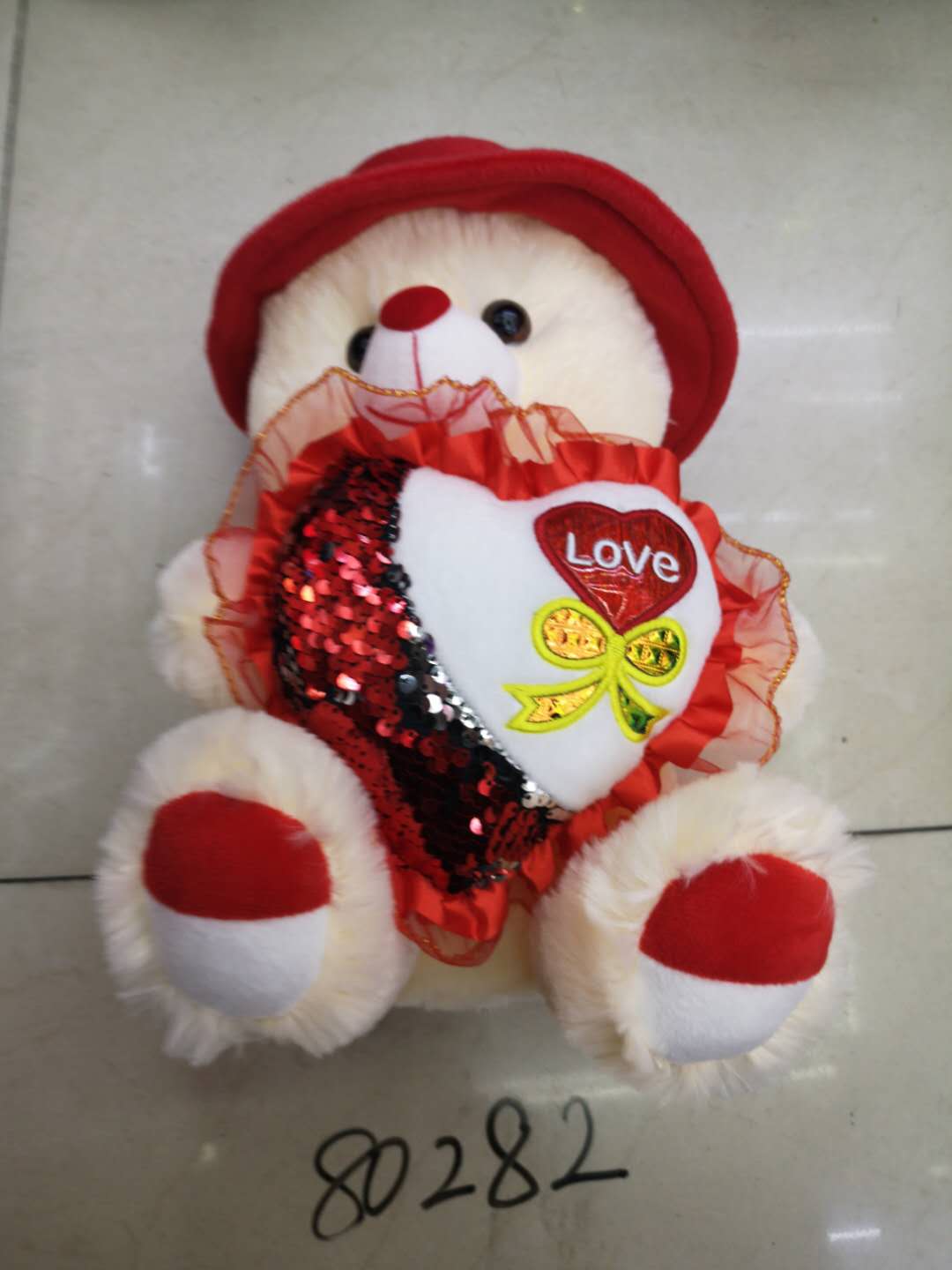 A 30-centimeter heart-shaped bear at Yiwu Small Commodities City, heart-shaped bear, colors can be mixed details Picture