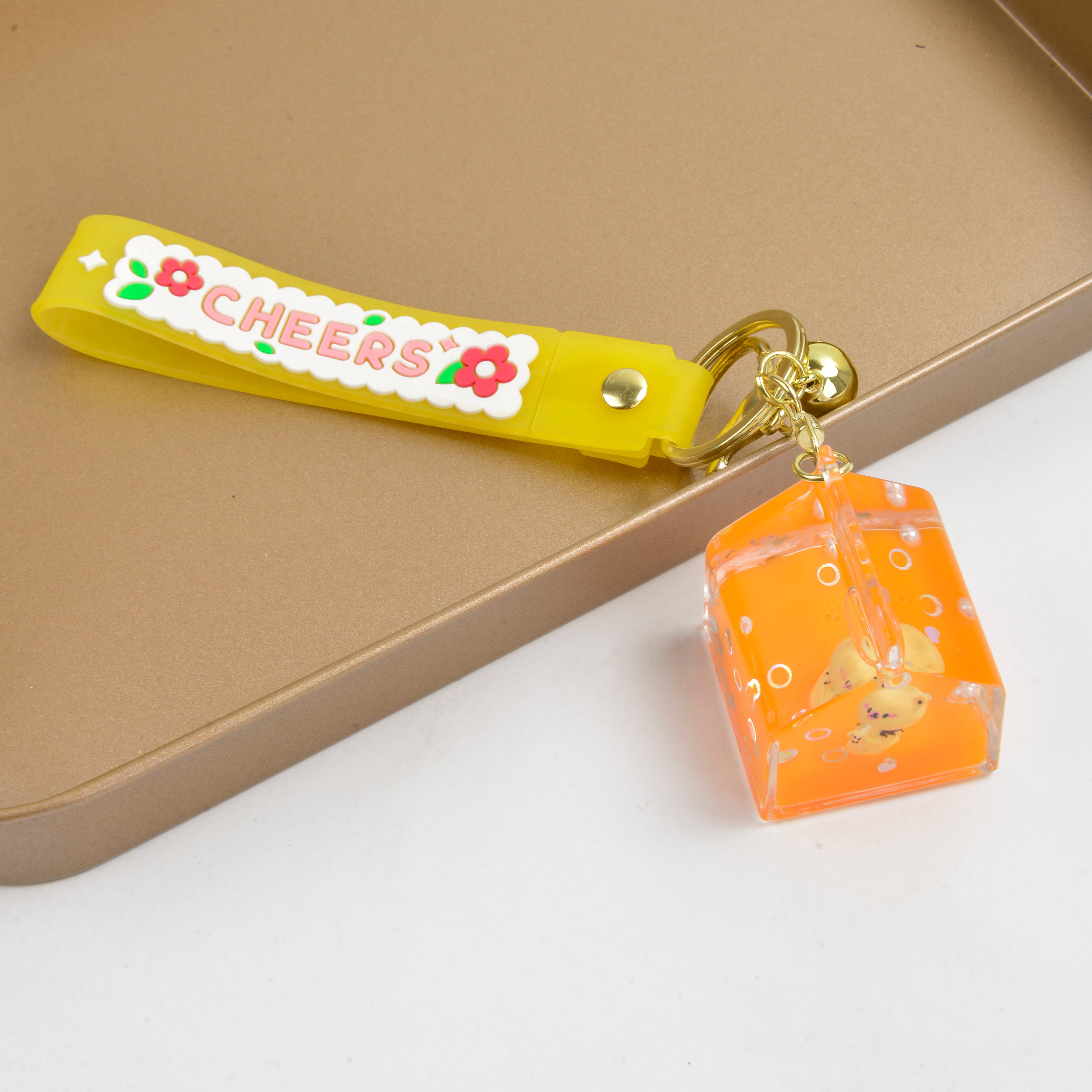 钥匙扣/卡通钥匙扣/入油产品图