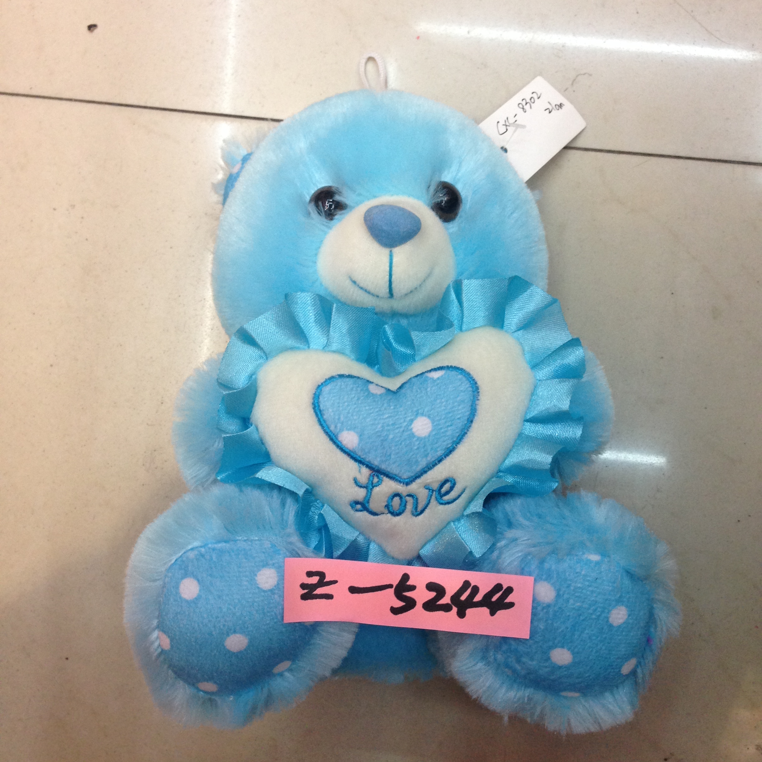 Yiwu Small Commodities City, 21 cm heart-shaped bear, in multiple colors