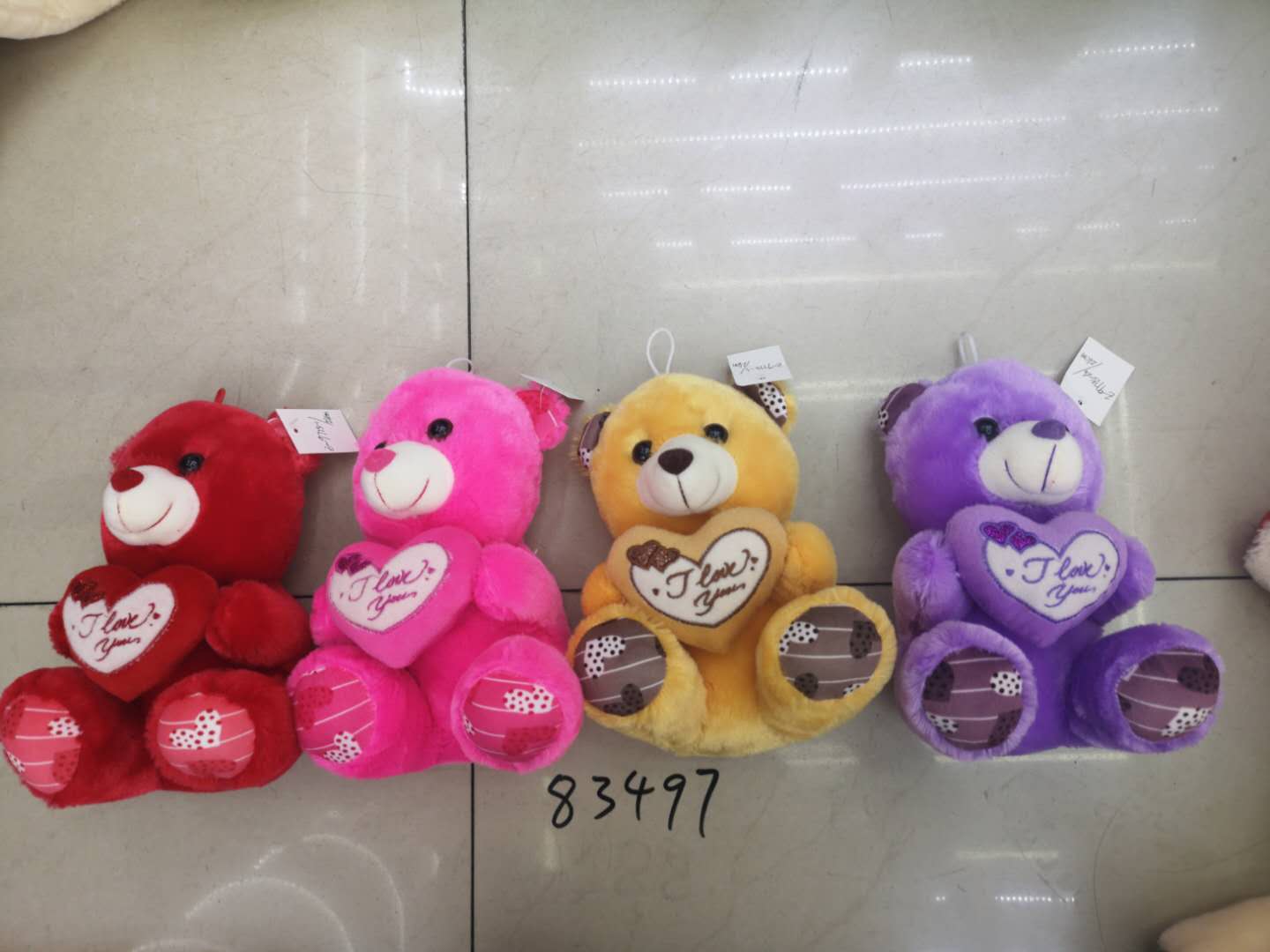 毛绒玩具/爱心熊产品图