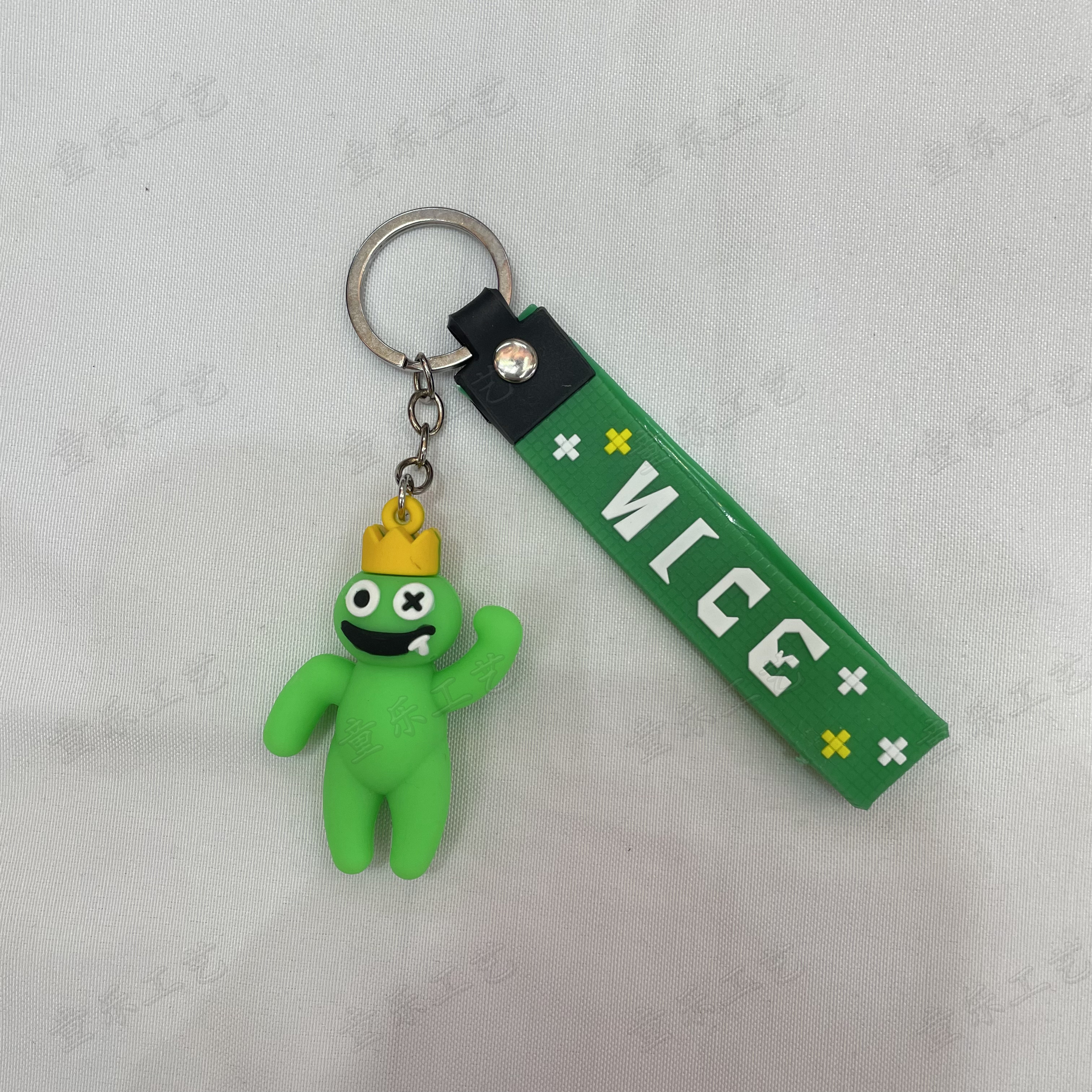 Creative Internet celebrity waving monster soft rubber keychain, cartoon key accessory, three-dimensional figurine pendant Application Scenario
