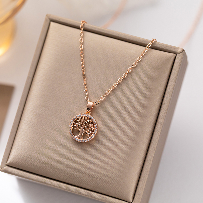 The color-preserving Life Tree fashion internet-famous design light luxury niche women's necklace is simple and elegant with a sense of high-end. The collarbone chain is a new 2022 model that does not fade. The pendant is dynamic and trendy Application Scenario