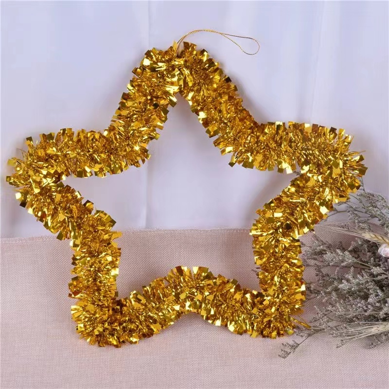 Factory direct sales of Christmas five-pointed star pendants, decorative ribbons, five-pointed star wreaths, woolen strips, wreaths and pendants wholesale Application Scenario