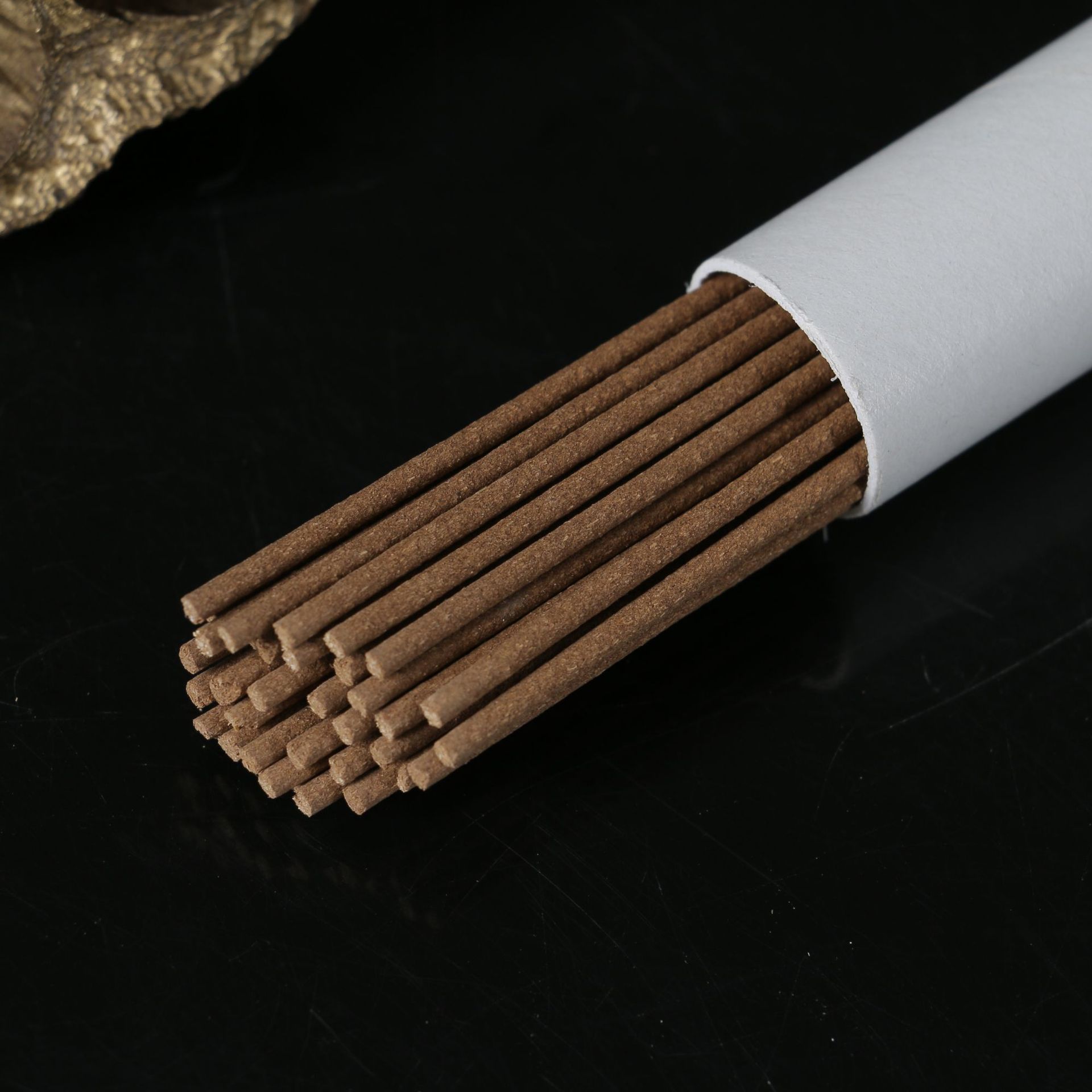 OEM private label 20g incense sticks, sandalwood incense tubes, agarwood, Indian incense, Buddha worship incense, incense offering factory wholesale, factory private label customization, natural Xingzhou agarwood, bamboo stick incense, incense offering, home Buddha worship incense, temple deity worship incense sticks Item Picture