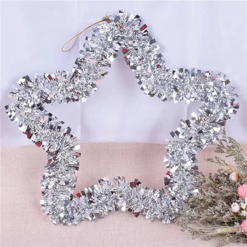 Factory direct sales of Christmas five-pointed star pendants, decorative ribbons, five-pointed star wreaths, woolen strips, wreaths and pendants wholesale Item Picture