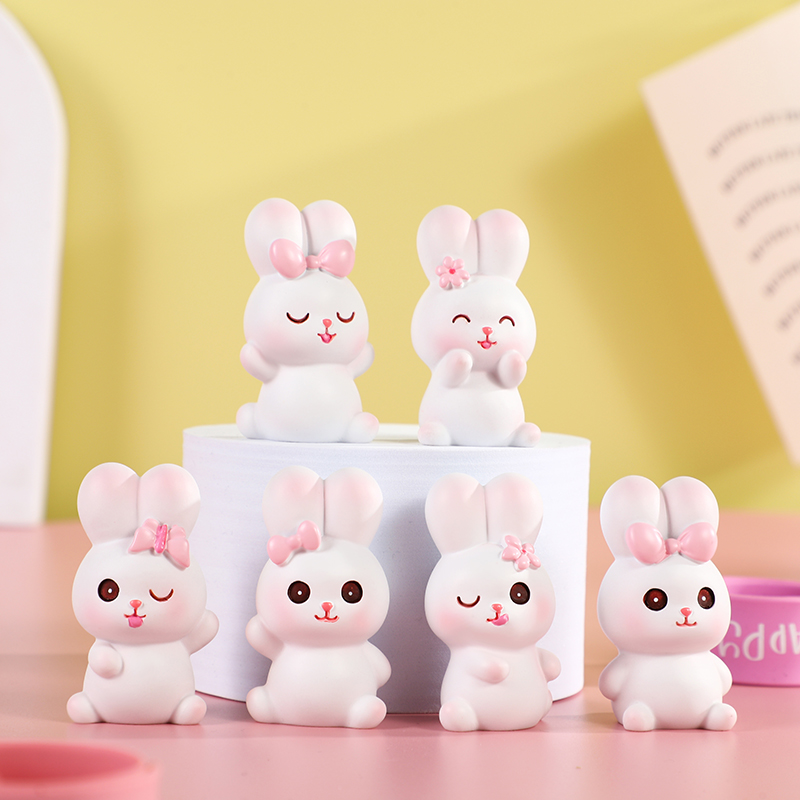 New super cute little white rabbit decorative items for the Year of the Rabbit, resin car, car office, bedroom, coffee table, three-dimensional display decoration