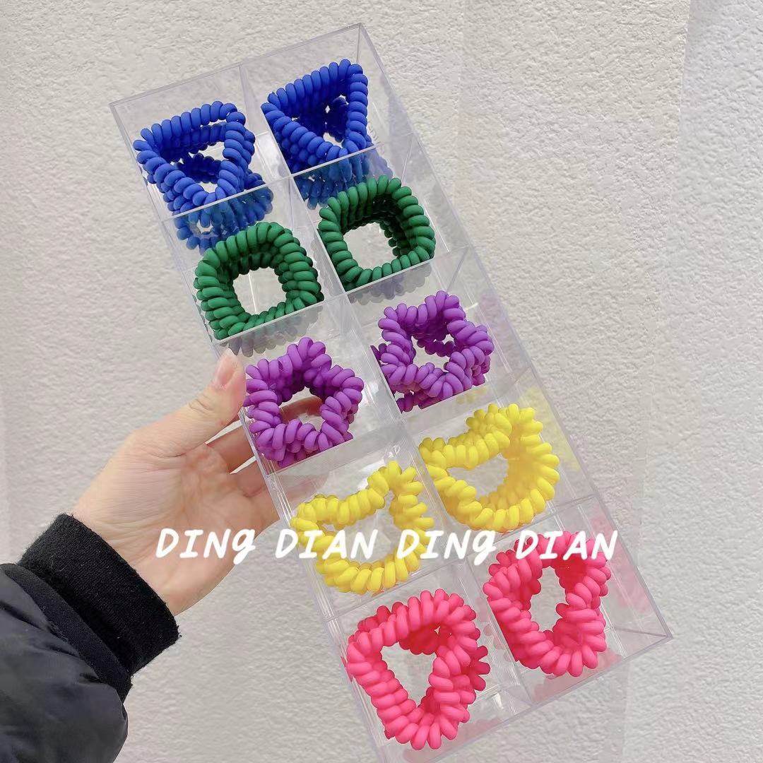 Dingdian No.1 Store Children's candy-colored Korean version basic simple telephone line hair band and hair accessory B20194 Application Scenario