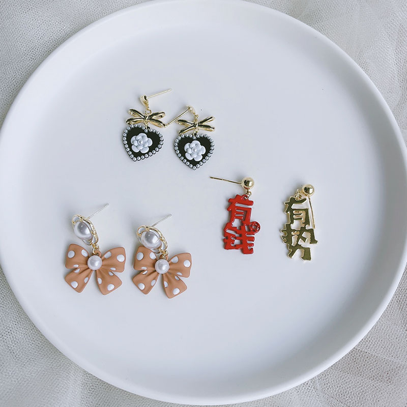 耳环设计ins风银针蝴蝶结小香风简约精致个性花朵不对称文字甜美迪菲尔-413-2