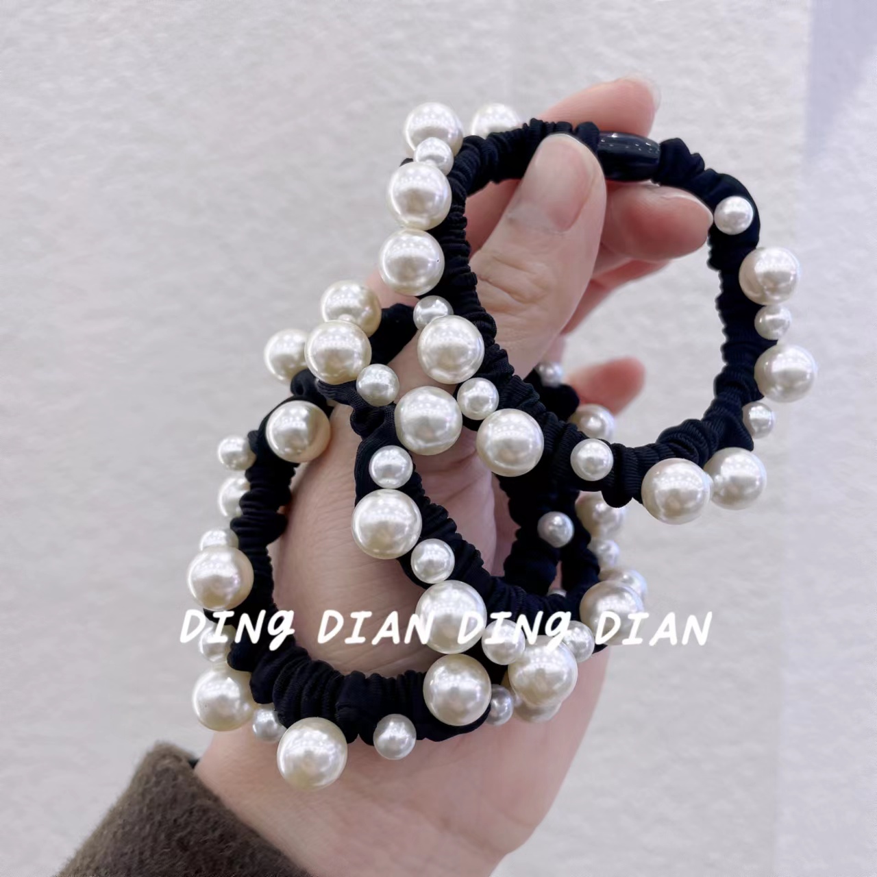 Dingdian No.1 Store offers basic high-elasticity hand-nailed pearl cloth rings, hair bands and rubber bands B19101