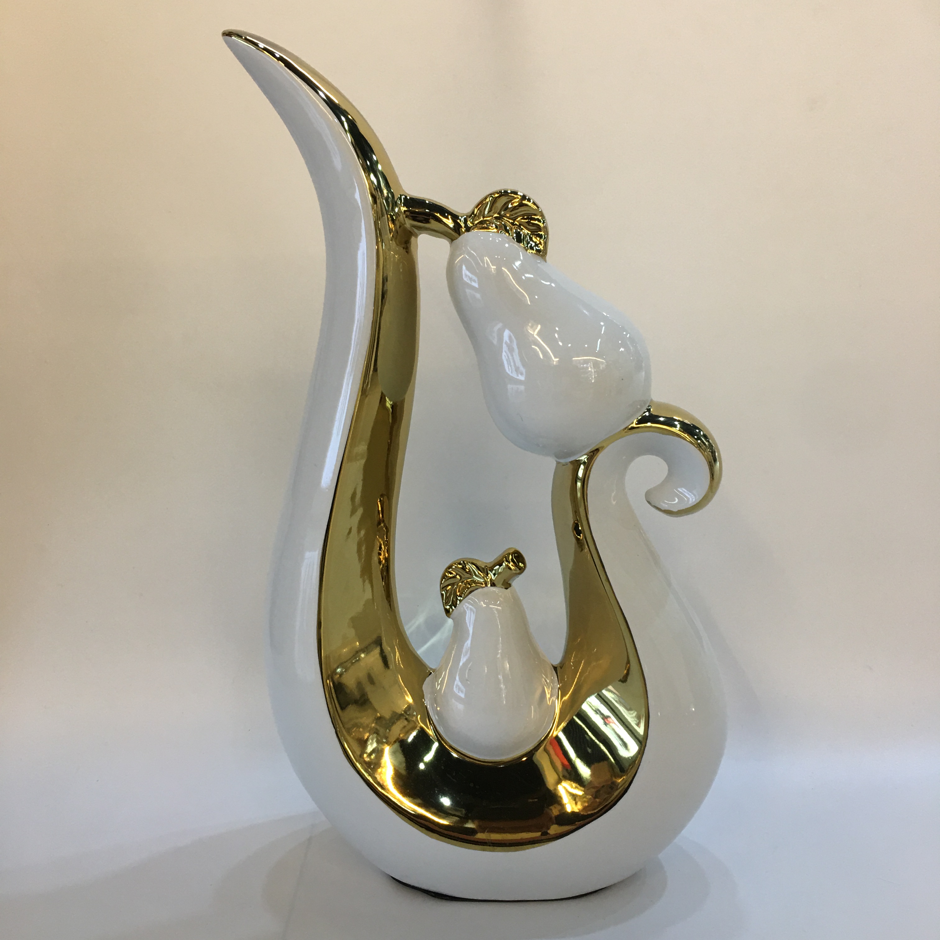 2025chinagoods904 New Products: Handicrafts, gifts, craft ornaments, light luxury hotel and home furnishings, ceramic electroplated ornaments, creative abstract art, soft furnishings, office model rooms, TV cabinet ornaments details Picture