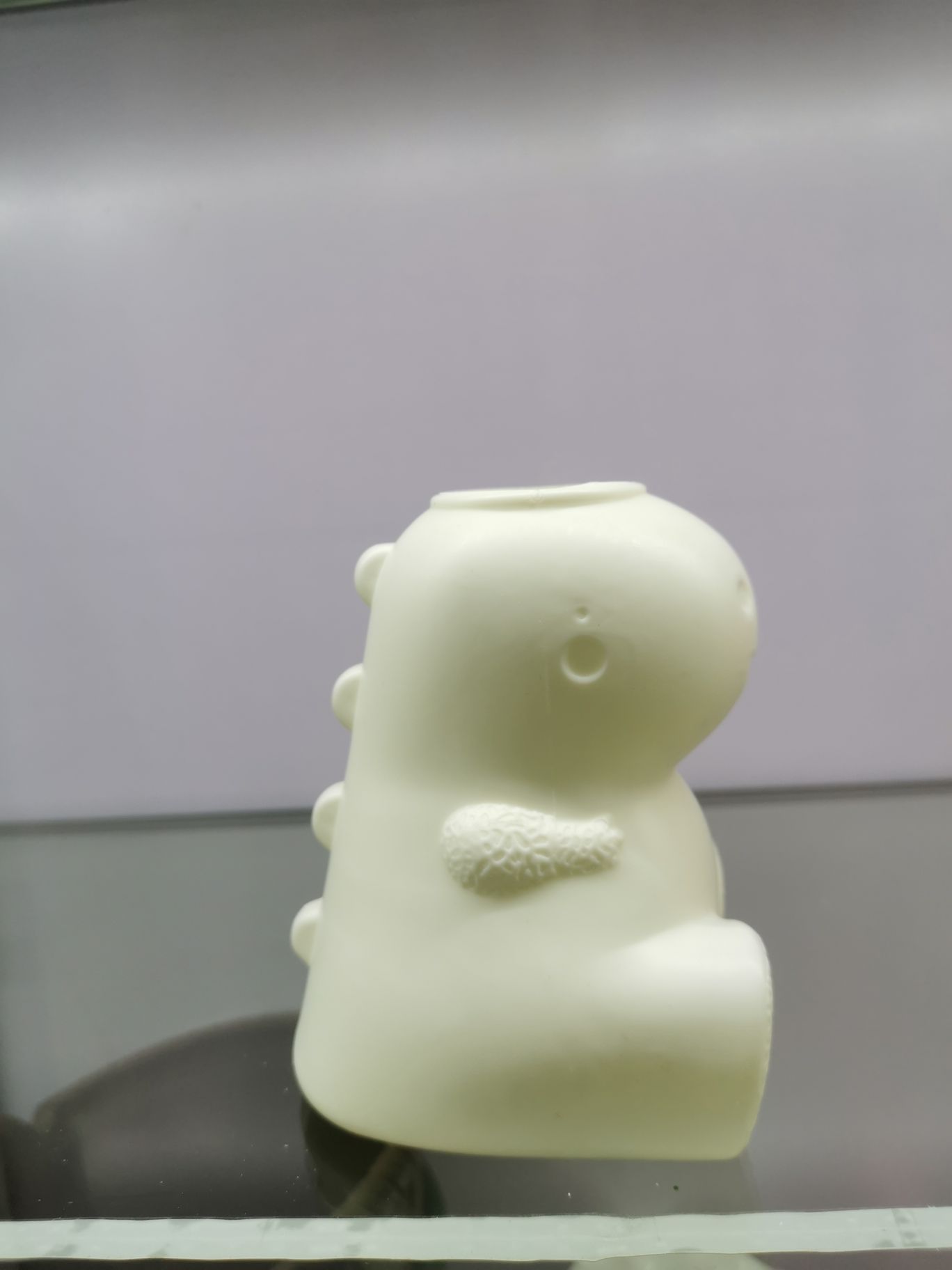 Three-color mixed plastic vase ornaments Specification image