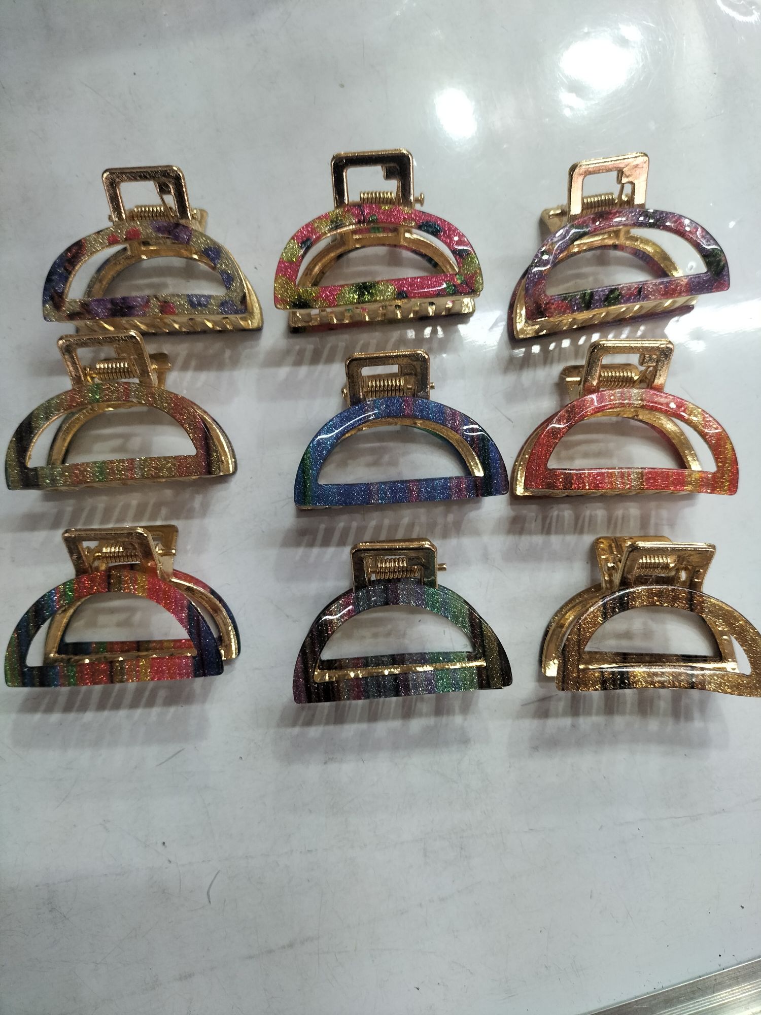 203半圆细粉印花配合金夹4公分小爪朙霞饰品