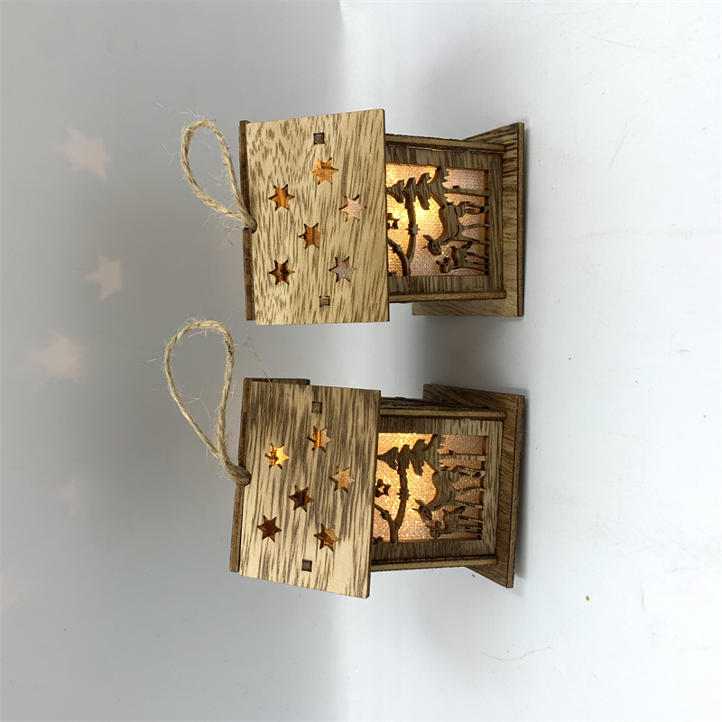Decoraciones navideñas de madera cabañas luminosas de madera nuevos pendientes de navidad calado LED colgante decorativo de madera colgante de navidad Application Scenario