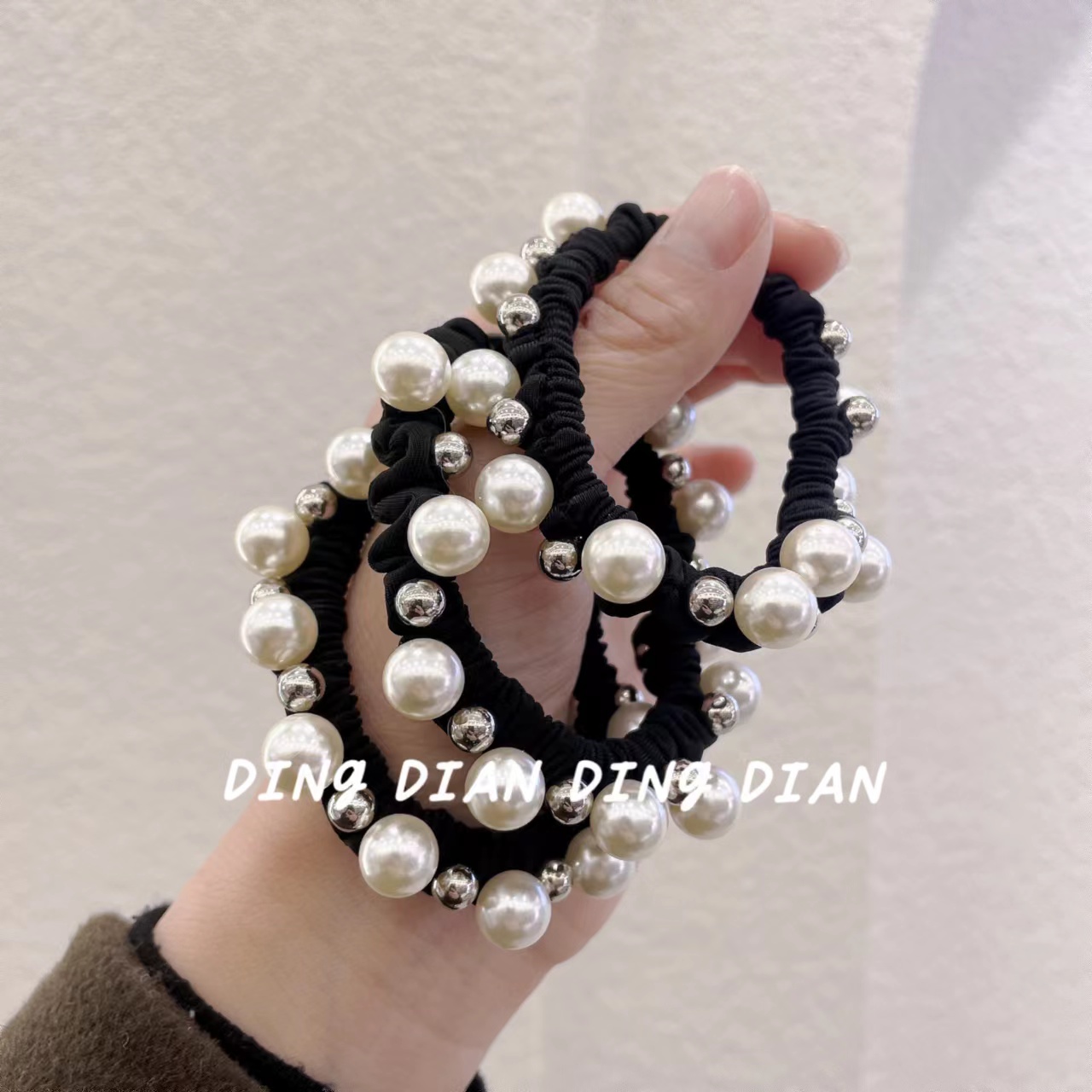 Dingdian No.1 Store offers basic high-elasticity hand-nailed pearl cloth rings, hair bands and rubber bands B19101 Specification image