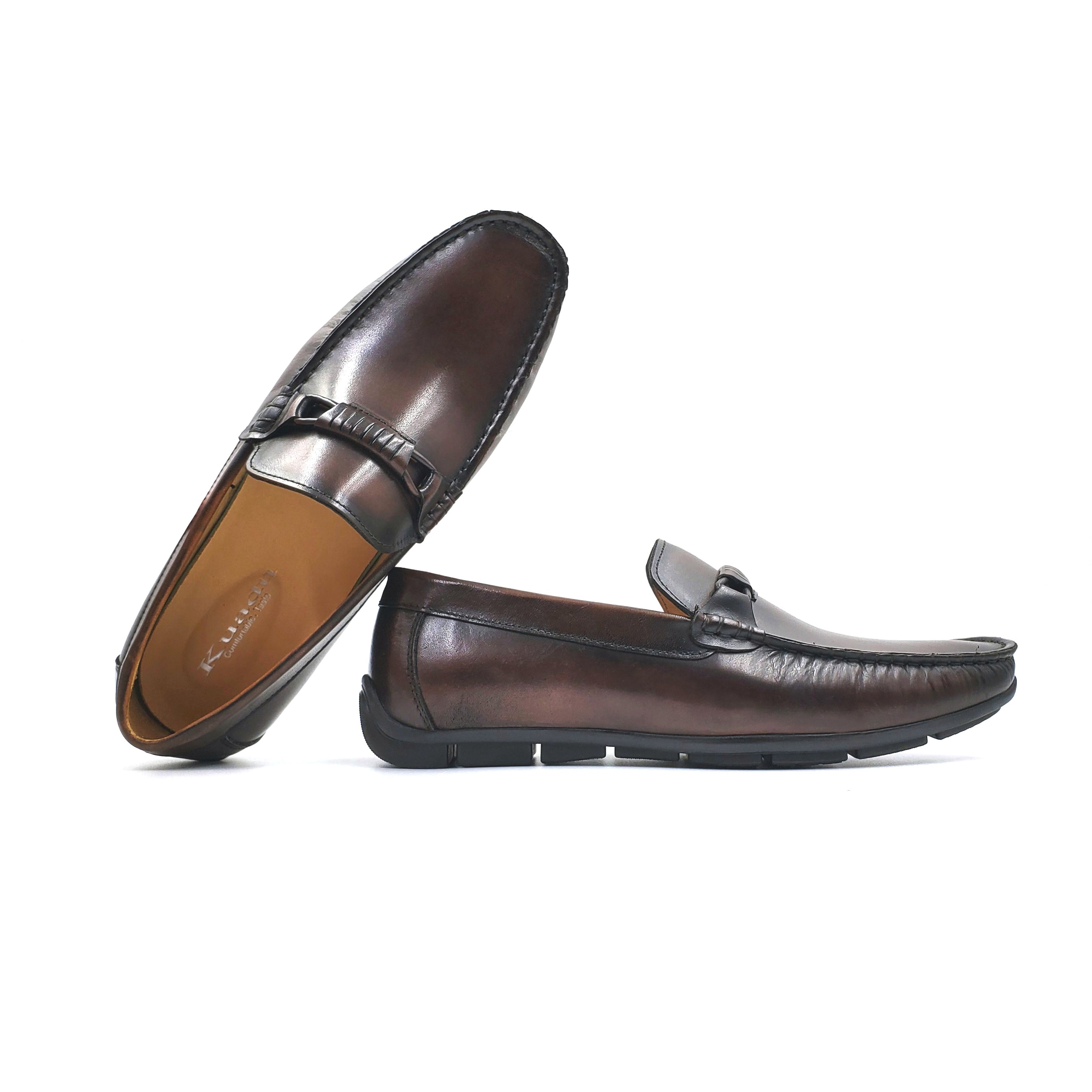 Business casual leather shoes, men's soft-soled single shoes, cowhide men's bean shoes, plus-size men's shoes, cross-border Item Picture