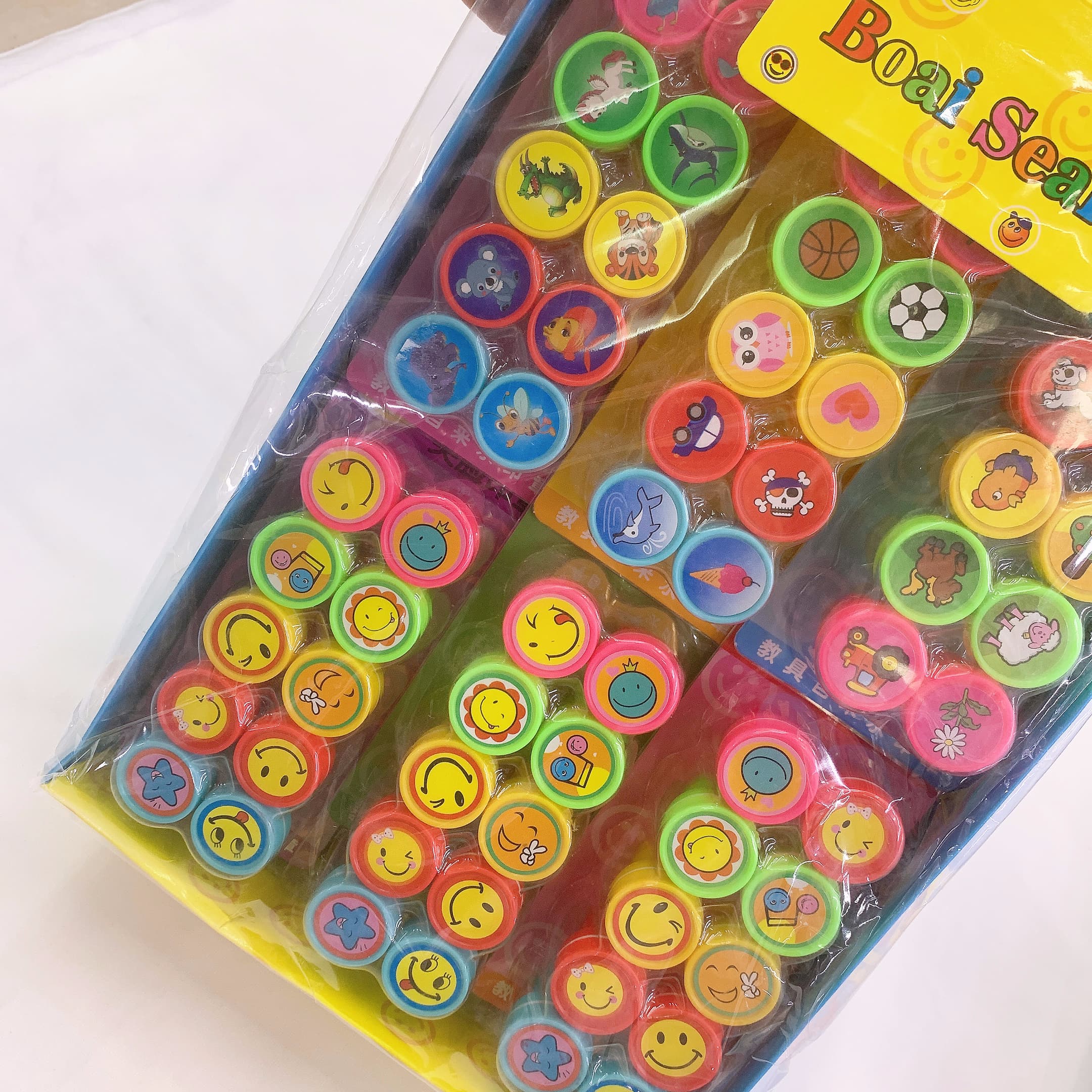 展示盒装日韩可爱卡通图案混装儿童印章幼儿园老师鼓励奖励印章用品笑脸印章教具印章卡装印章 文具用品可水洗涂鸦海娟玩具批发