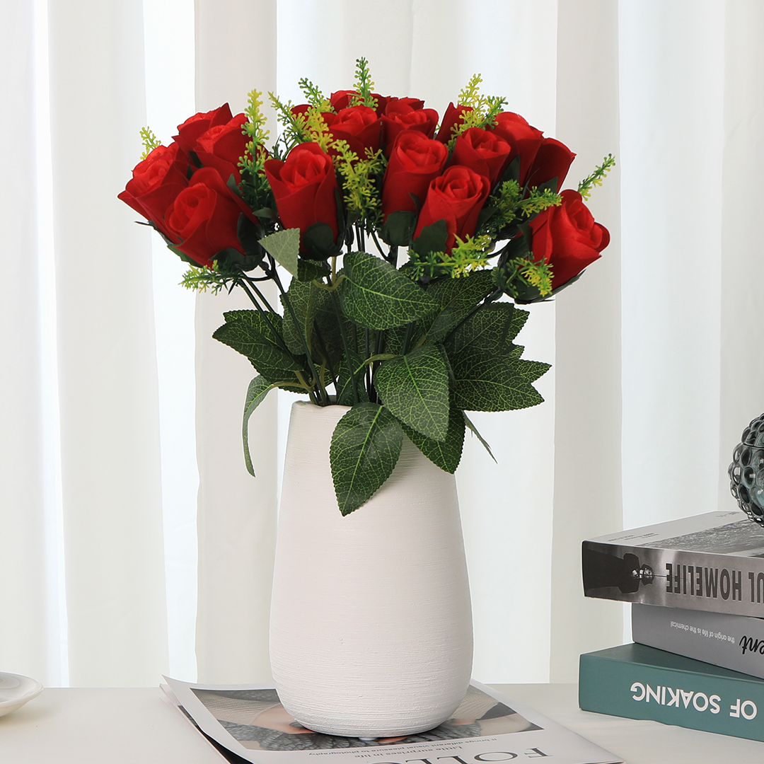 A bouquet of 18 velvet roses