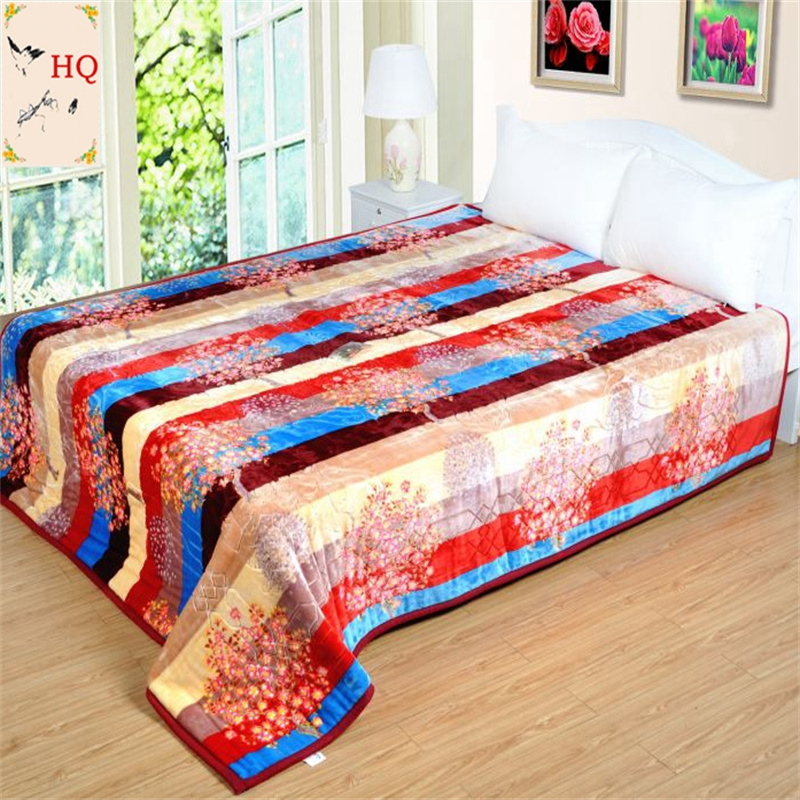 拉舍尔毯实物图