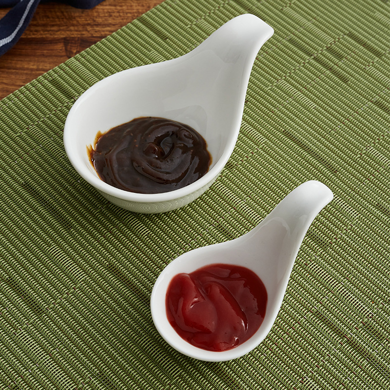 Caviar spoon, ceramic water drop bowl, 4-inch square upturned bowl, small seasoning bowl, dipping sauce bowls and plates, hotel supplies tableware details Picture