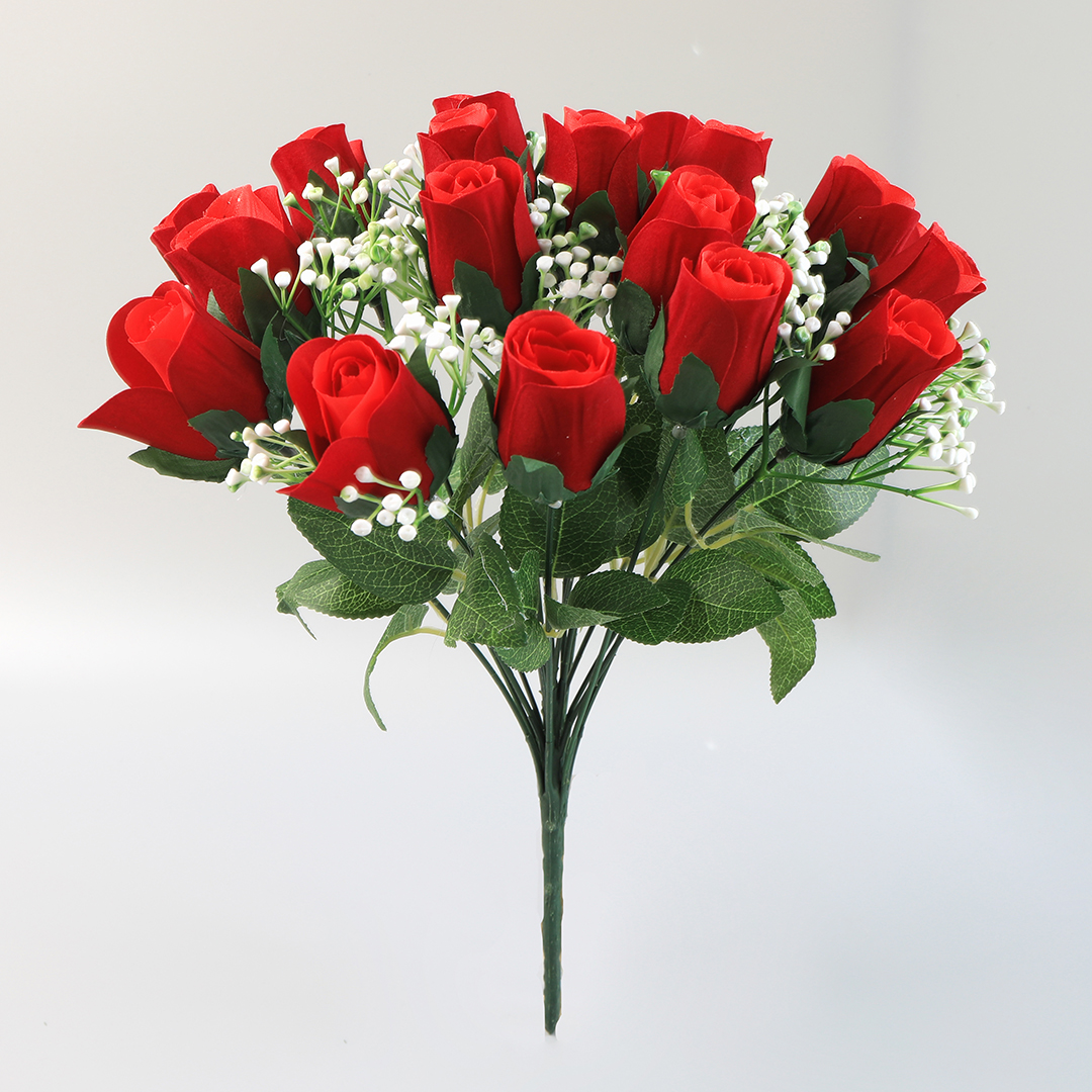 A wedding bouquet of 18 velvet roses for the bride Item Picture