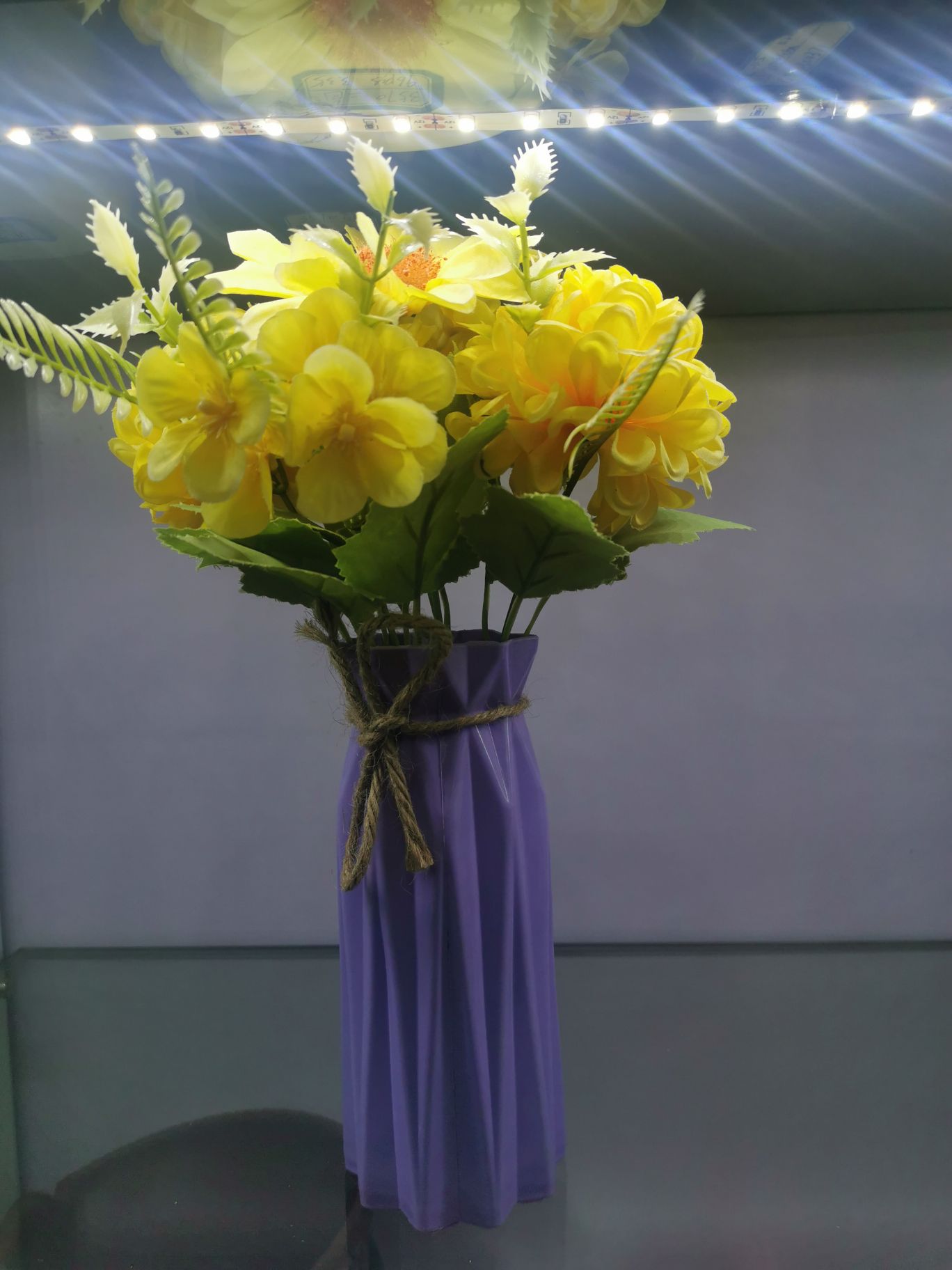 Office and home flower arrangement ornaments, vases details Picture