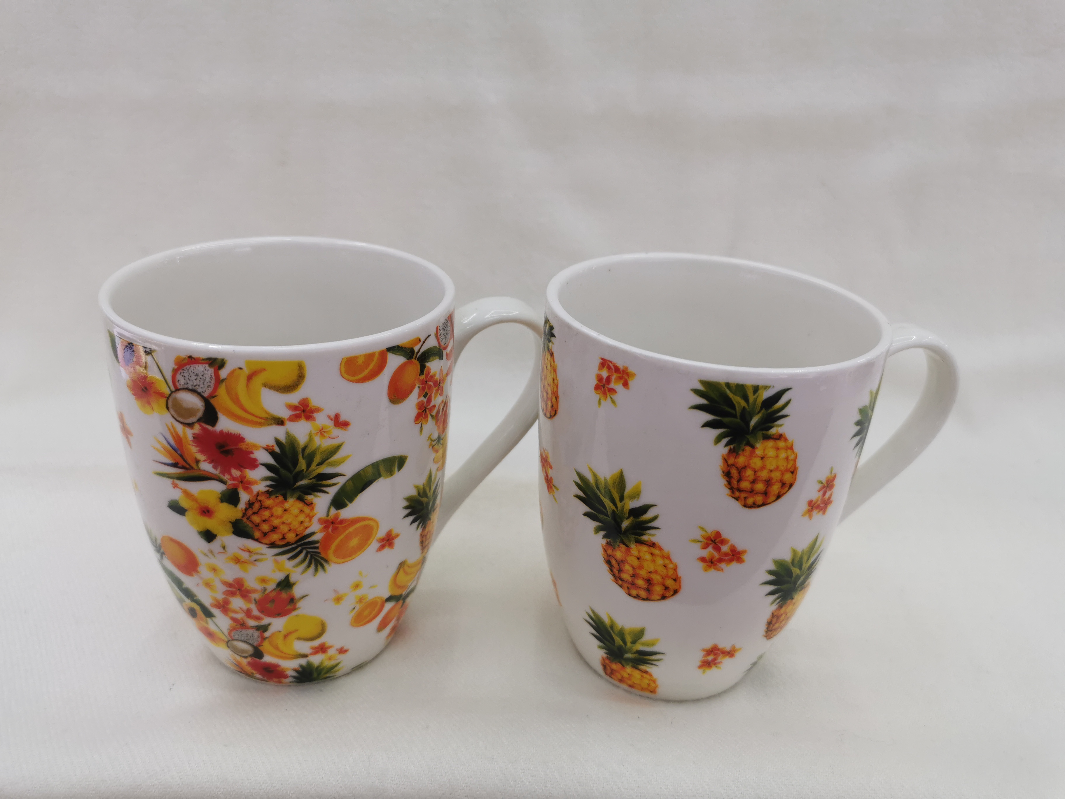 Tropical Rainforest Wind Water Cup Pineapple Fruit Mug Bright Ceramic Cup RUIHUA details Picture