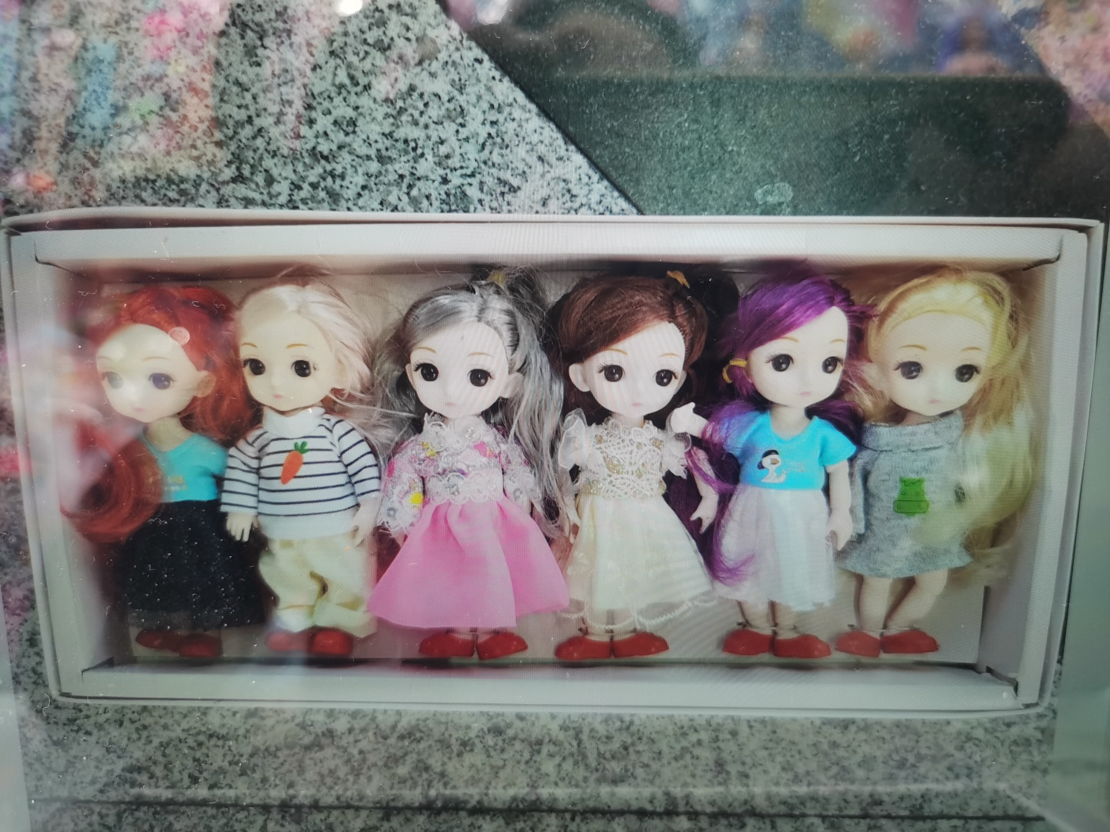 Six new best-selling products launched by cute kids Specification image