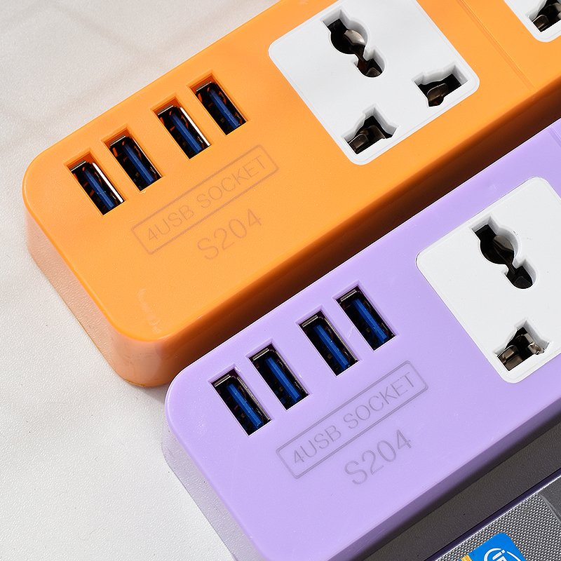 菲律宾插座/南美插座/彩色插座白底实物图