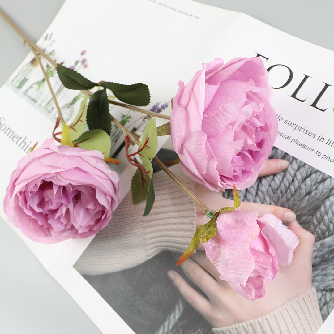 Peony simulation bouquets offer a realistic touch of fresh flowers for wedding decoration Application Scenario