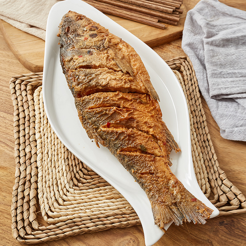 Fish-shaped plate, creative plate, ceramic tableware, hotel porcelain direct supply, steamed fish plate, microwave-safe details Picture