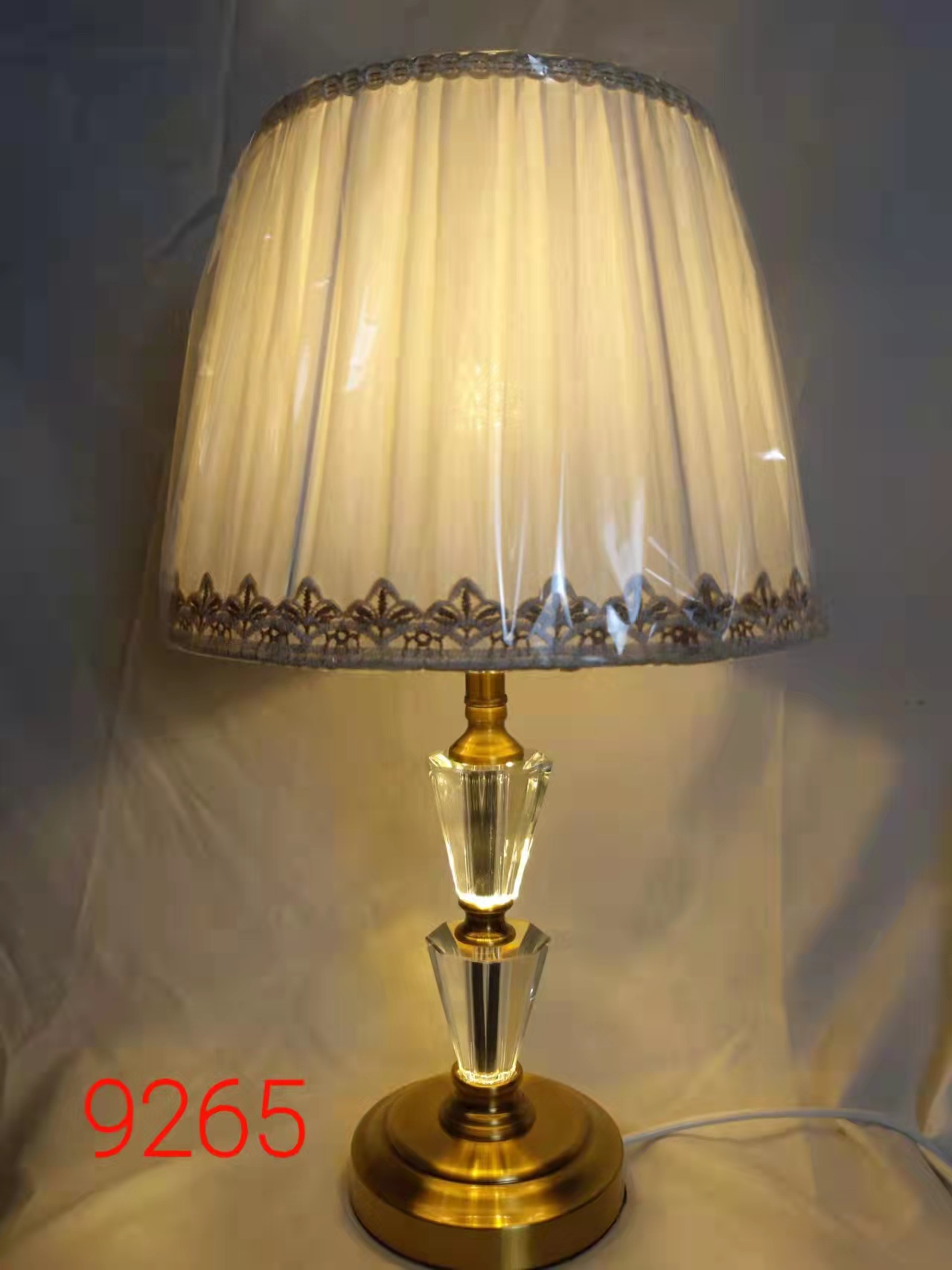 Hongxuan 7 ️ ️ crystal double switch desk lamp Application Scenario