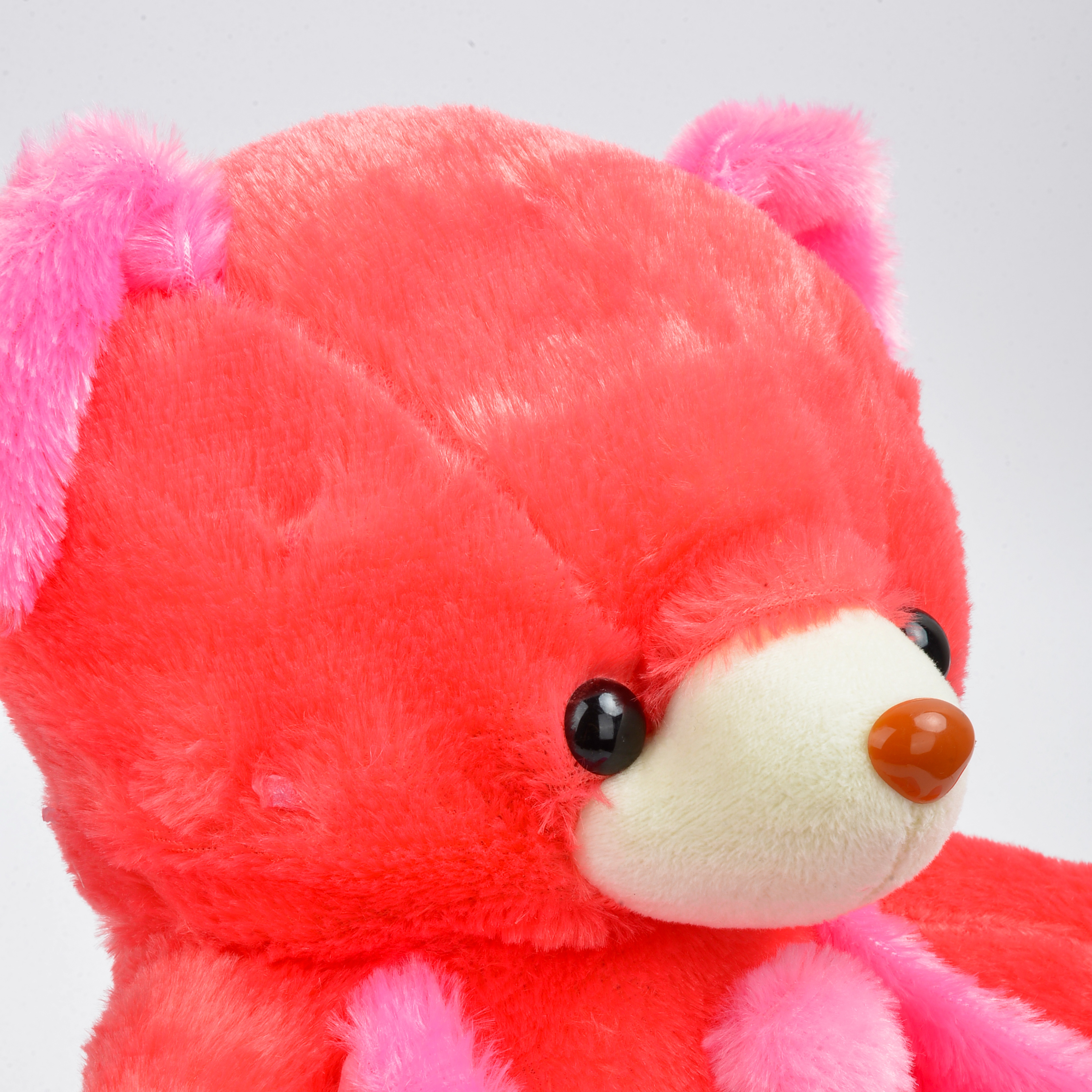 Creative luminous plush toy bear, seven-color luminous teddy bear figurine manufacturer wholesale festival gifts Application Scenario