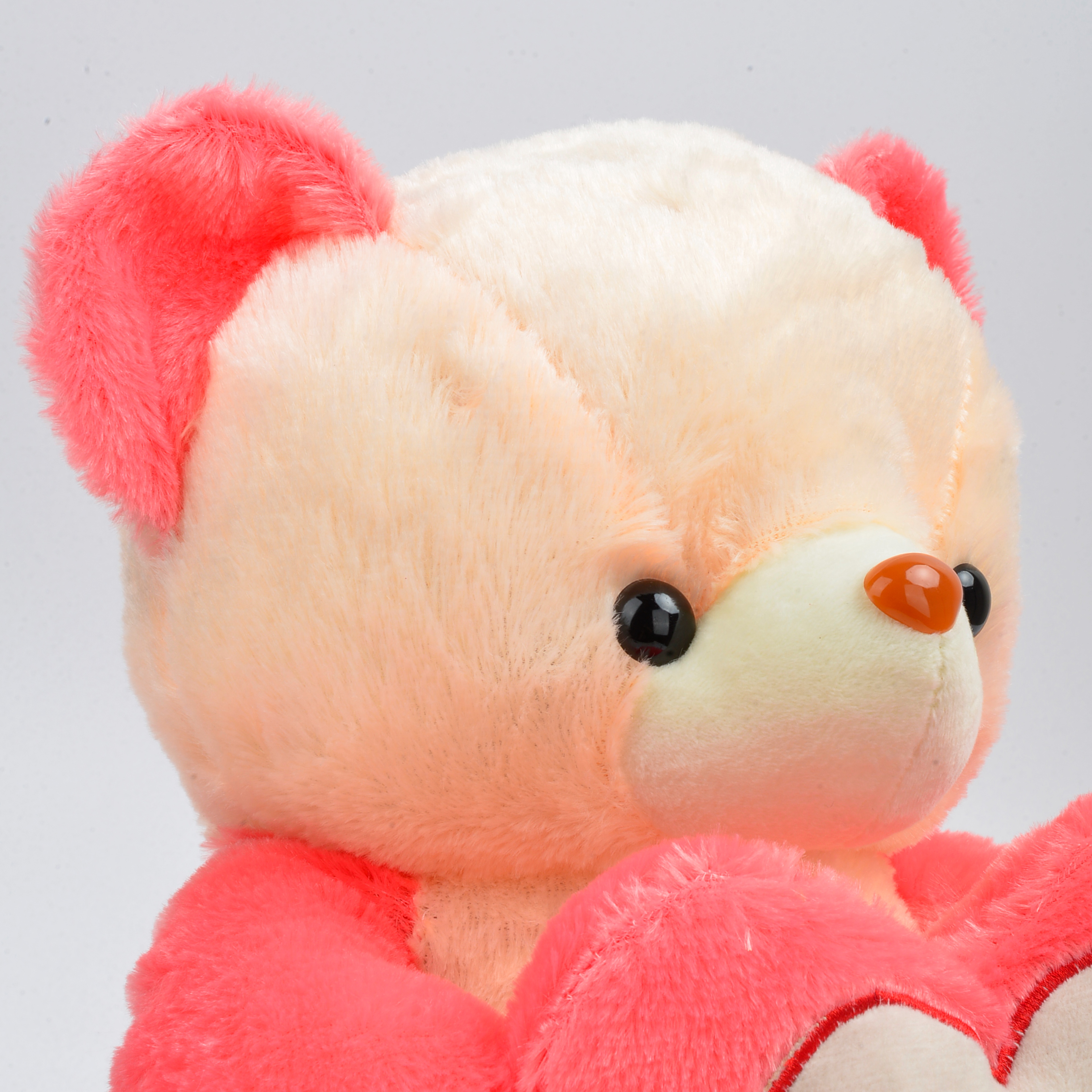 Creative luminous plush toy bear, seven-color luminous bear, heart-shaped teddy bear doll manufacturer wholesale festival gifts Application Scenario
