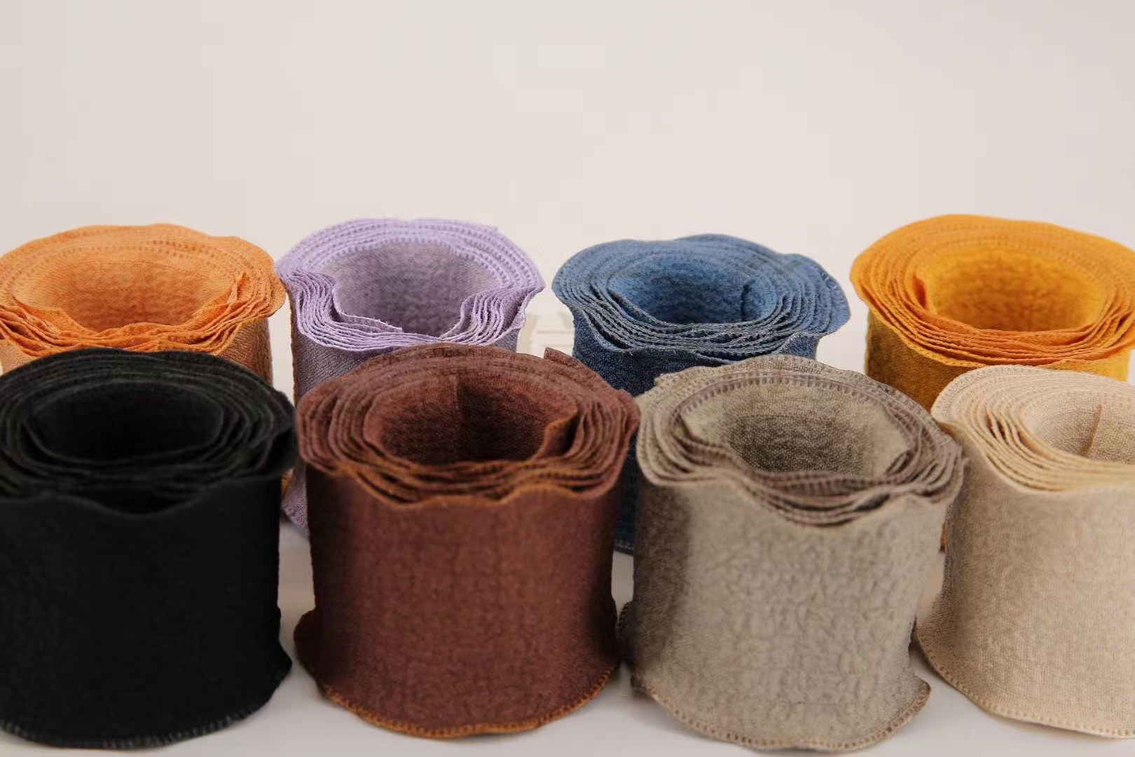 Dingxin Korean Webbing Bubble Wrinkle Fabric Lace Ribbon Manufacturer Direct Sales for export of 100Y clothing accessories ribbons Application Scenario