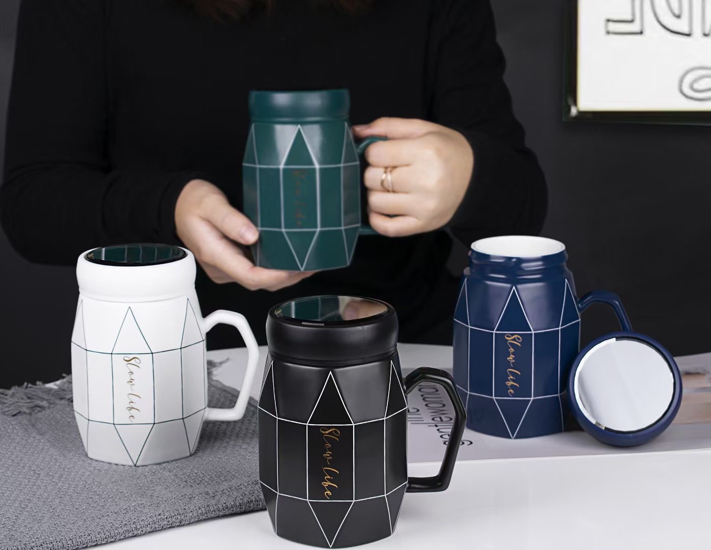 格纹线条大容量陶瓷杯镜面杯