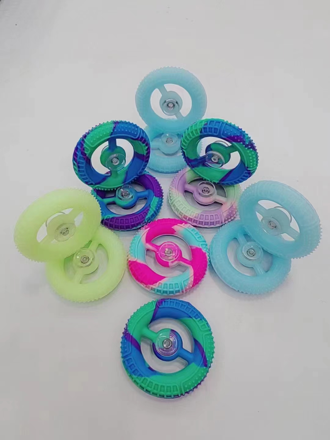 手指陀螺/旋转玩具细节图