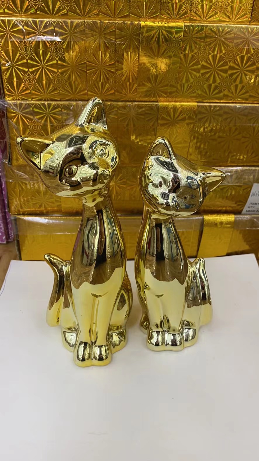 Ceramic office desktop entrance hall small ornaments, kitten ornaments Item Picture