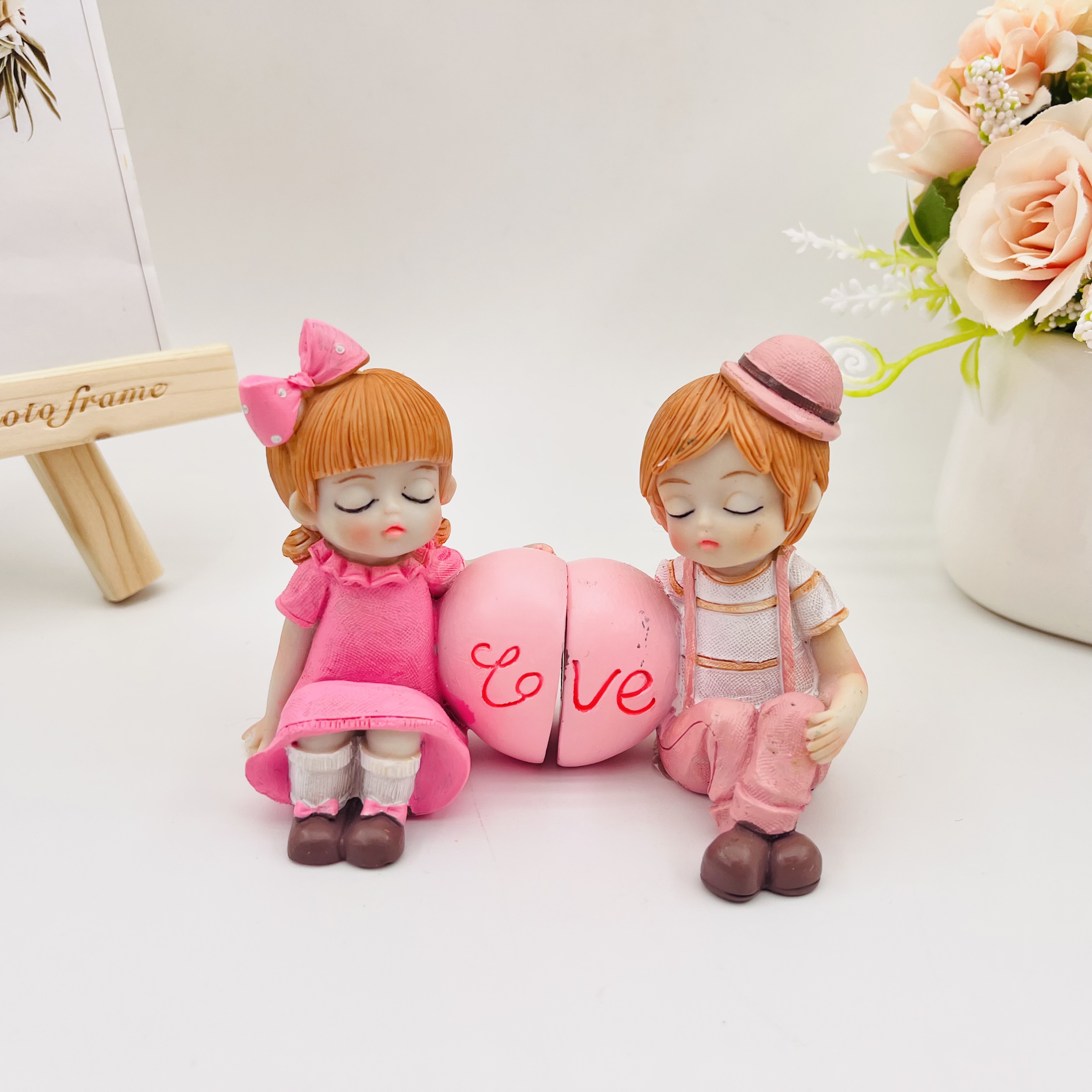 浪漫LOVE爱心粉色树脂情侣工艺礼品家居摆件情人节礼品婚庆礼品