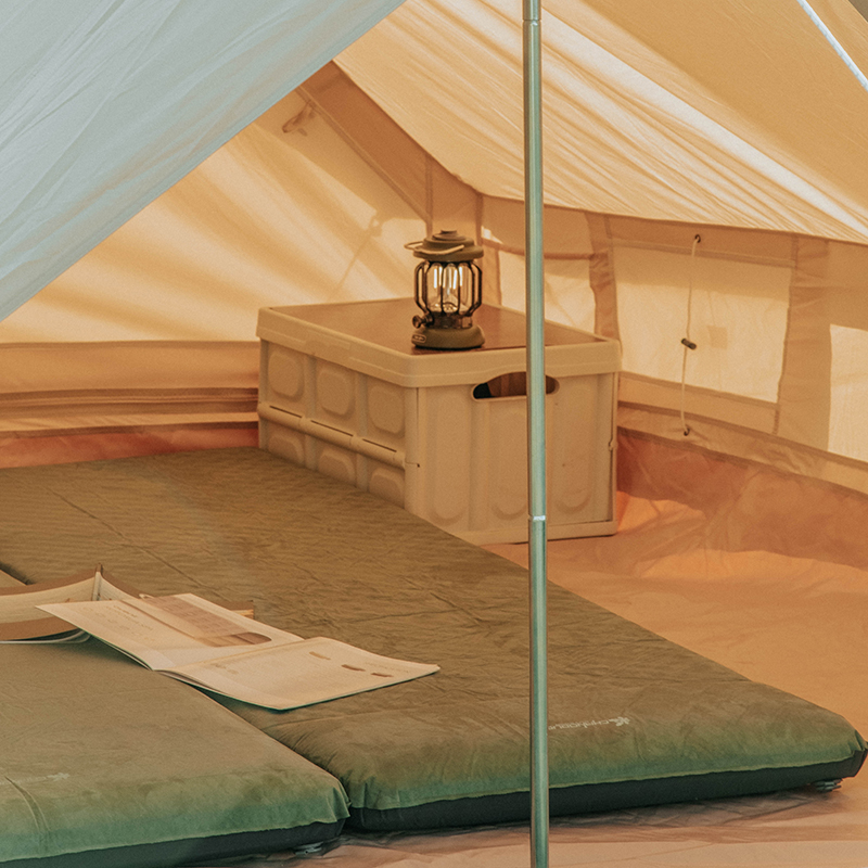 Xanuoduji outdoor inflatable tent sleeping pad thickened 10CN single mattress moisture-proof pad Application Scenario
