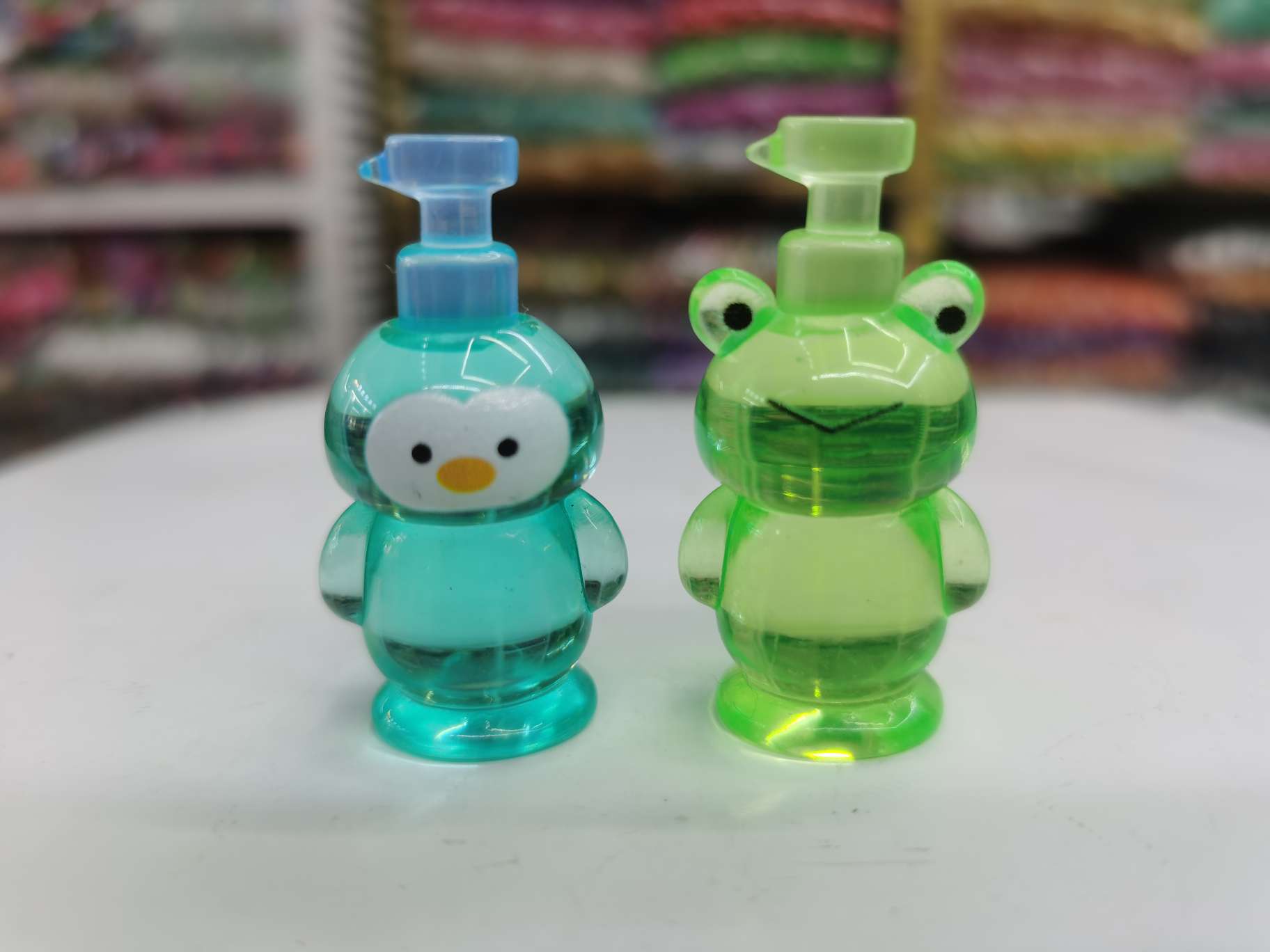 Jewelry accessories, resin pendants, phone case stickers, refrigerator patches, DIY handmade small bottles, wine bottles, simulation toys, beverage bottles, food and toy ornaments, hair clips, convenience store hand sanitizer, one pack, 200 pieces details Picture