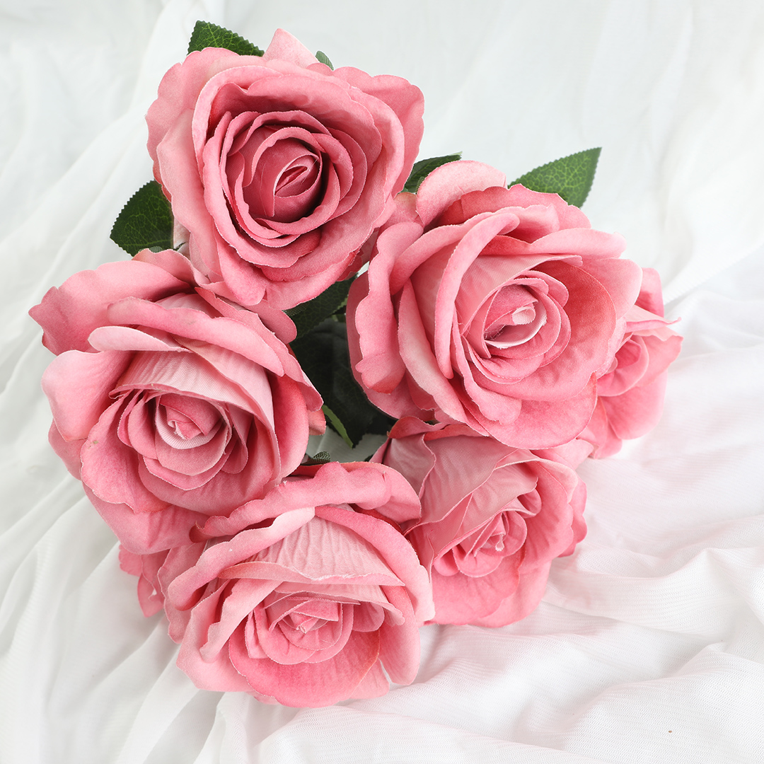 Artificial flowers for home decoration and wedding gifts for guests