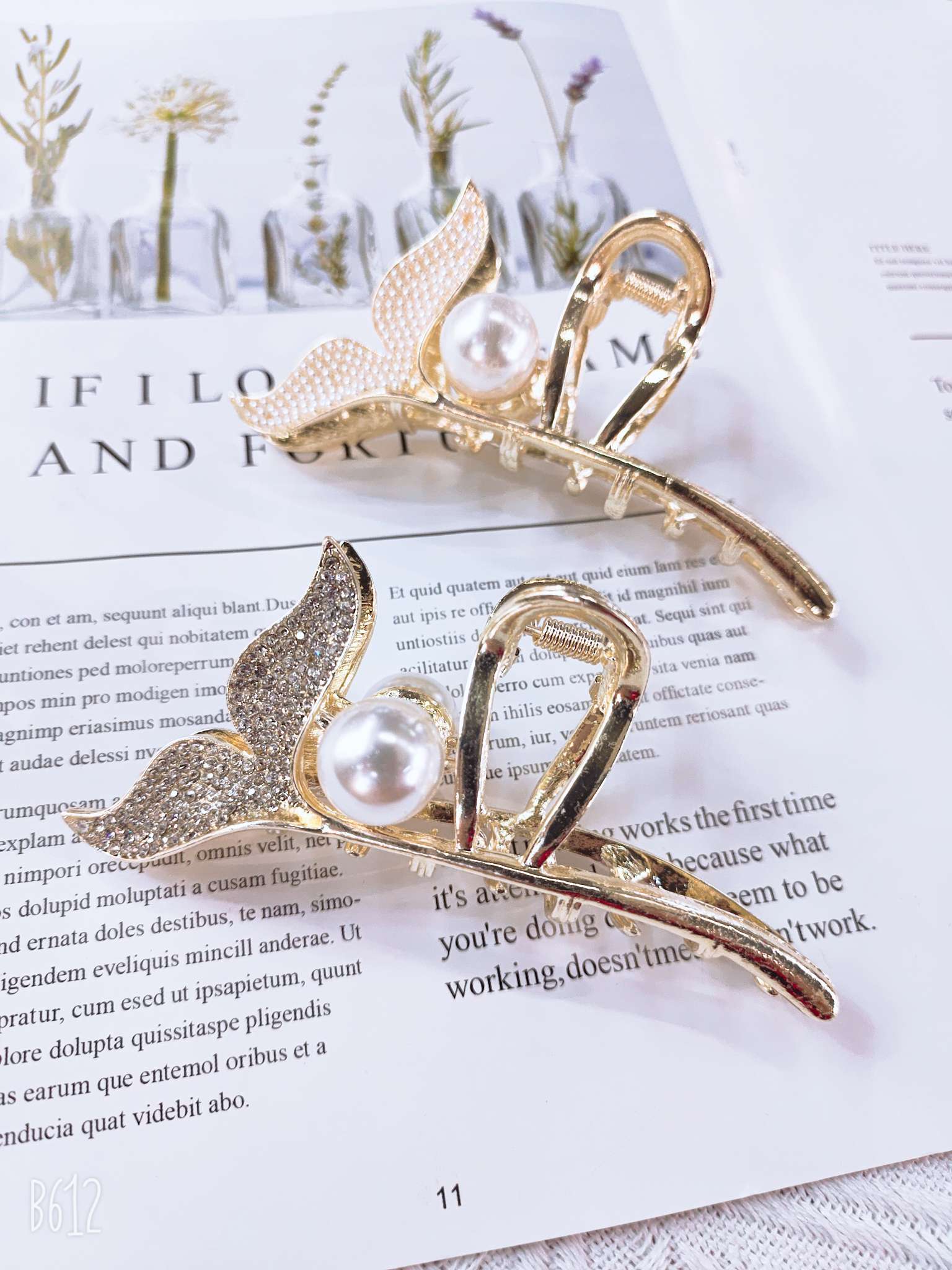 The new Korean wave cute children's rose gold small hair claws double-leaf purple Roland Specification image