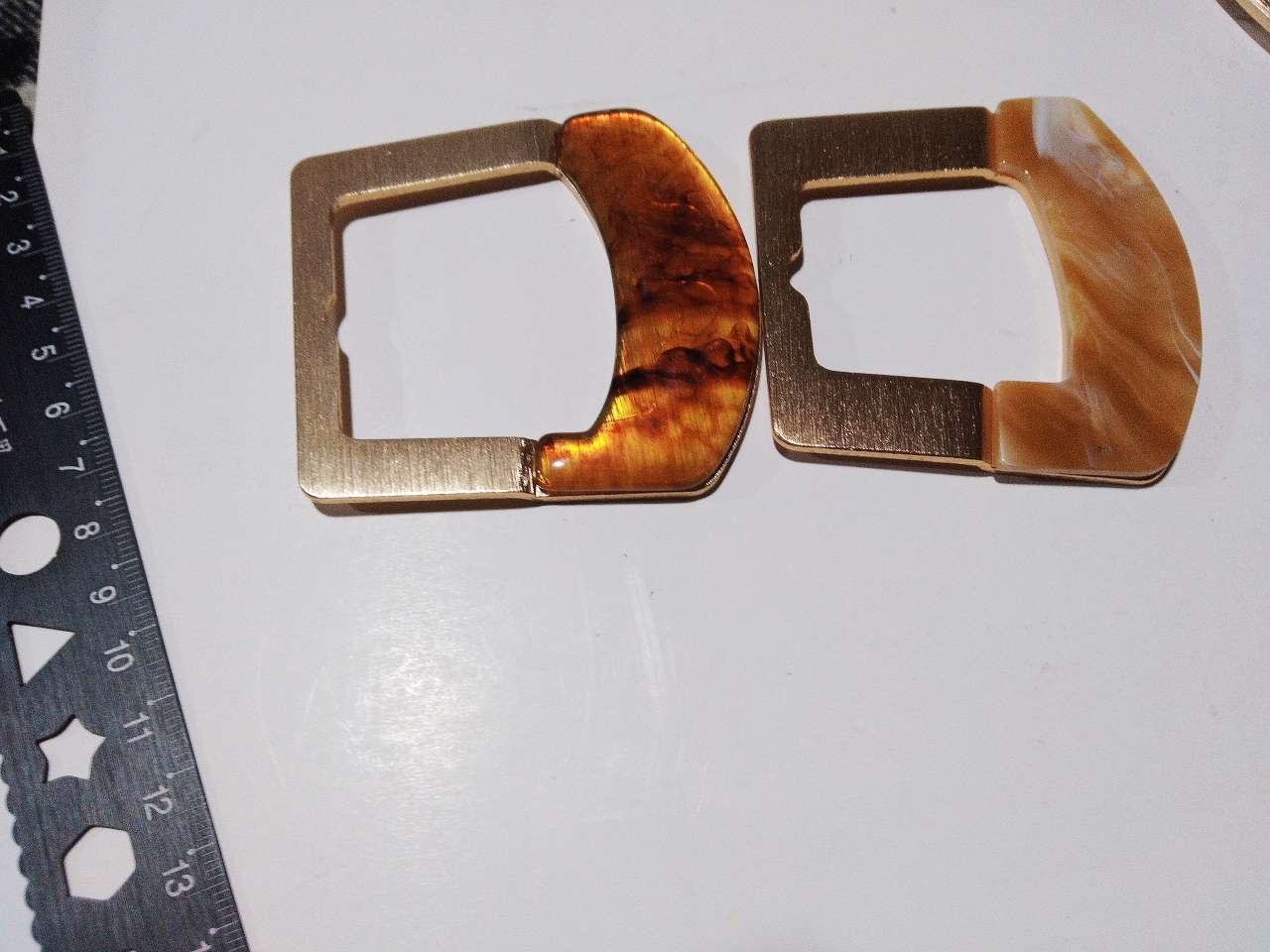 ‘D’字腰带扣详情图4