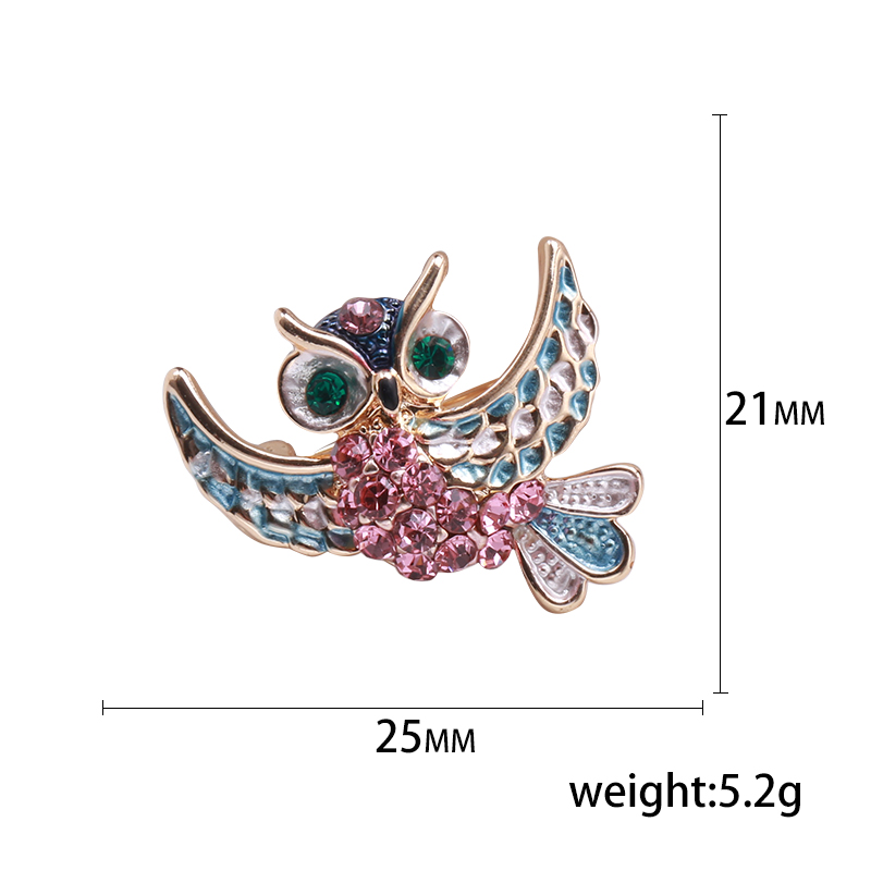 Factory direct sales of creative and light luxury Korean version new best-selling oil-drip owl brooch, light luxury creative retro brooch, simple and fashionable accessory pin in stock Application Scenario