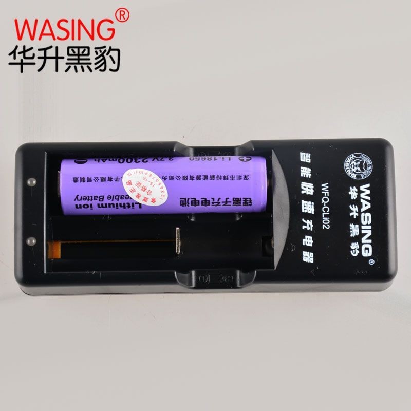 手电筒/铝合金/远射白底实物图