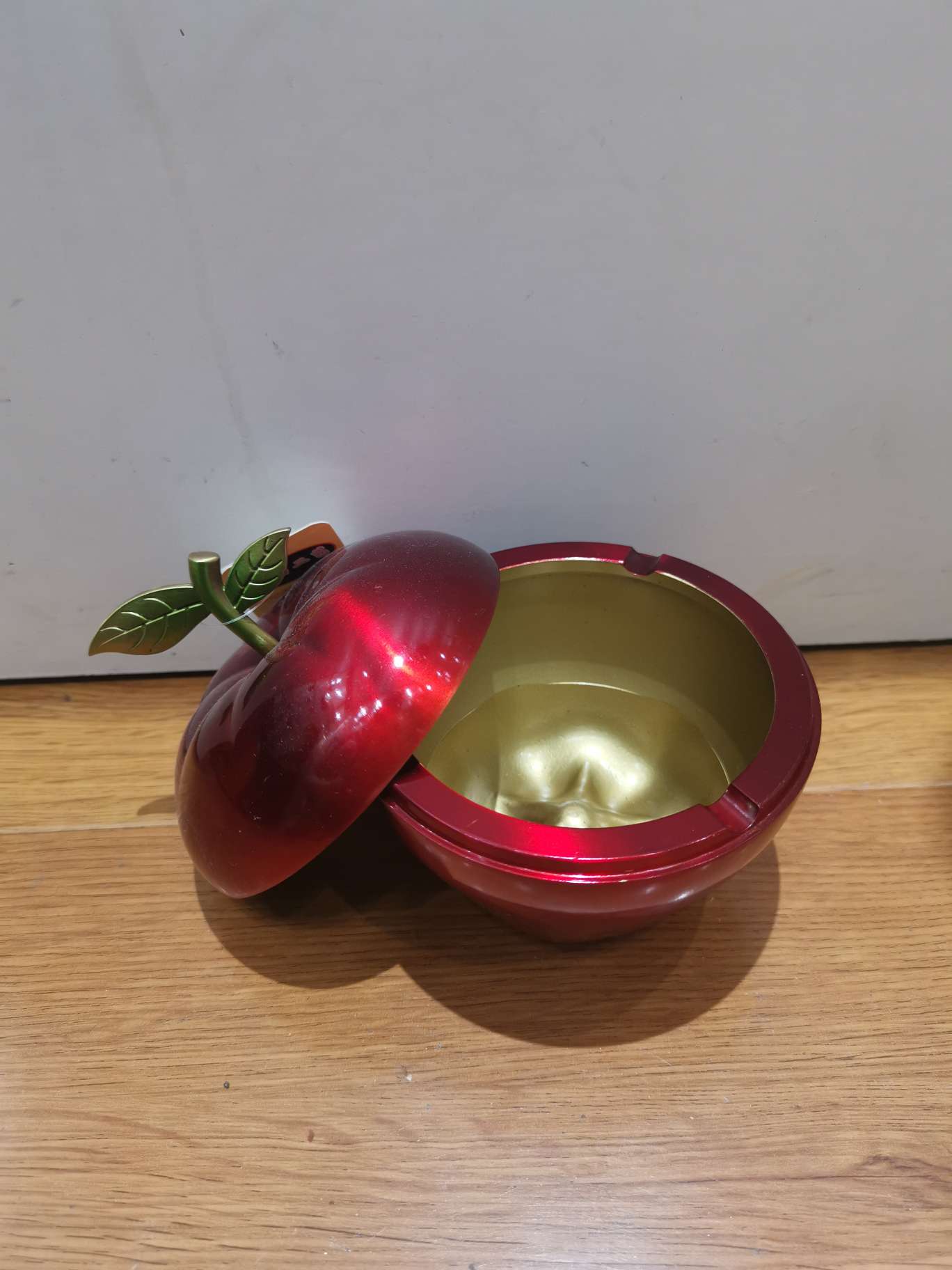 纯铜装饰品产品图