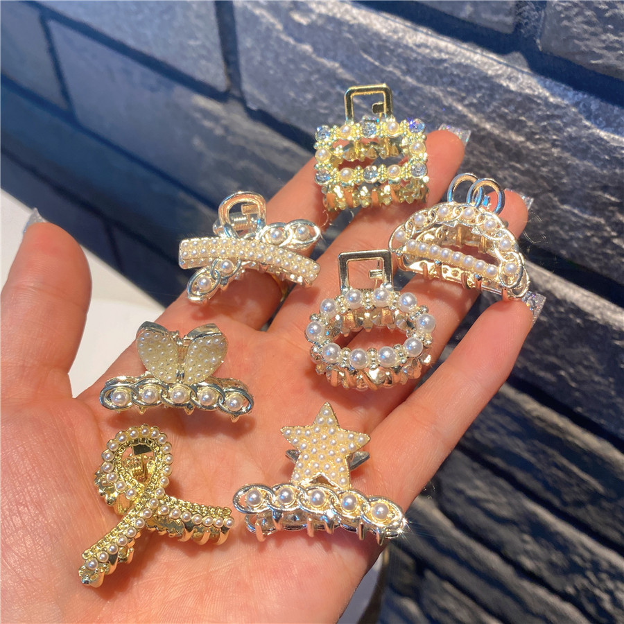 1 品牌Z 精致水钻珍珠小号高马尾抓夹发卡后脑勺刘海碎发鲨鱼夹创意发饰头饰 B789 11